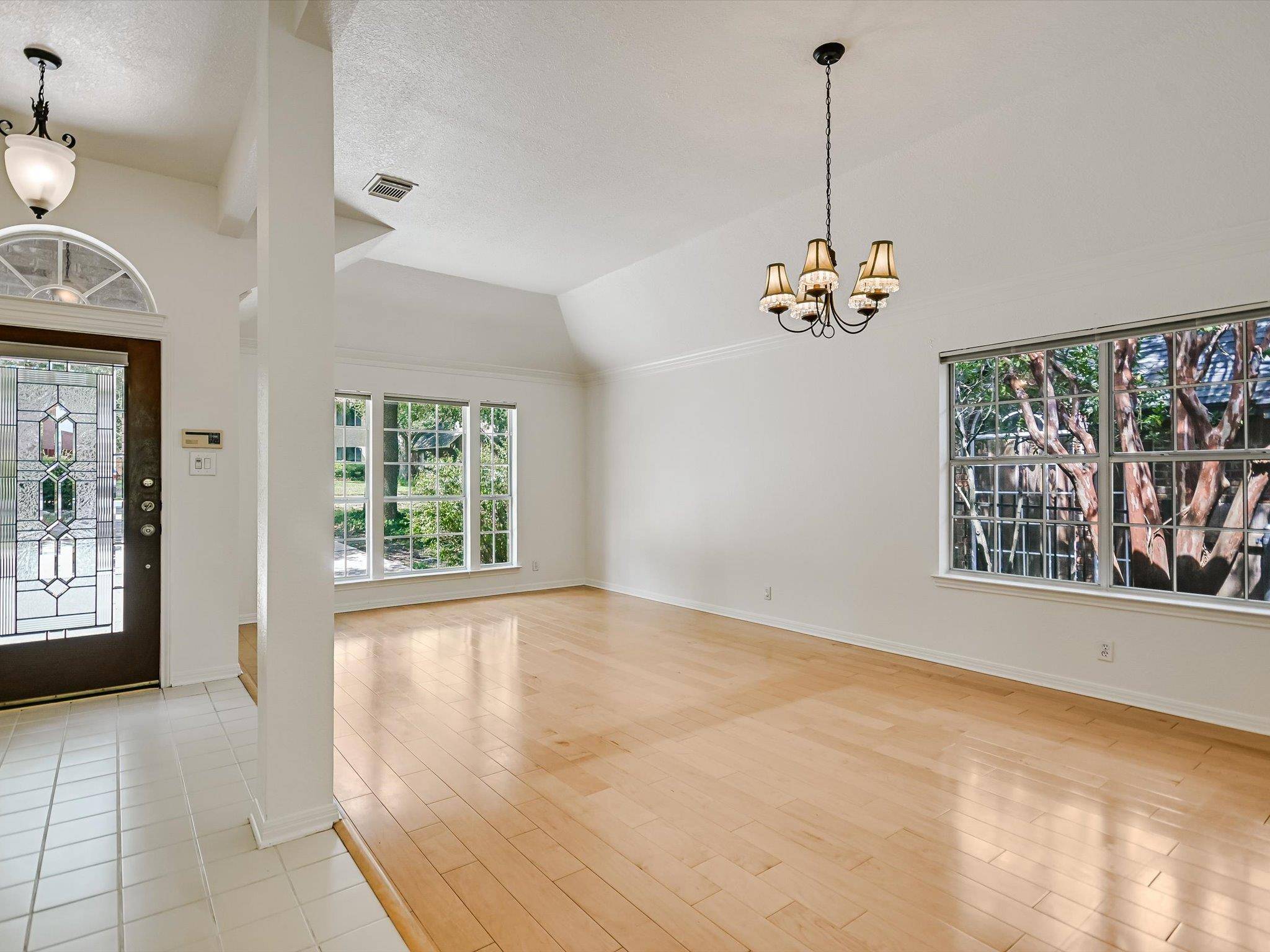 10817 Redmond RD, Austin, TX 78739