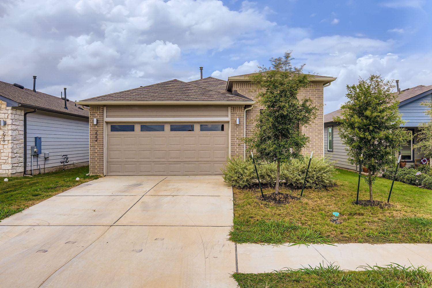 222 New Hampton WAY, San Marcos, TX 78666