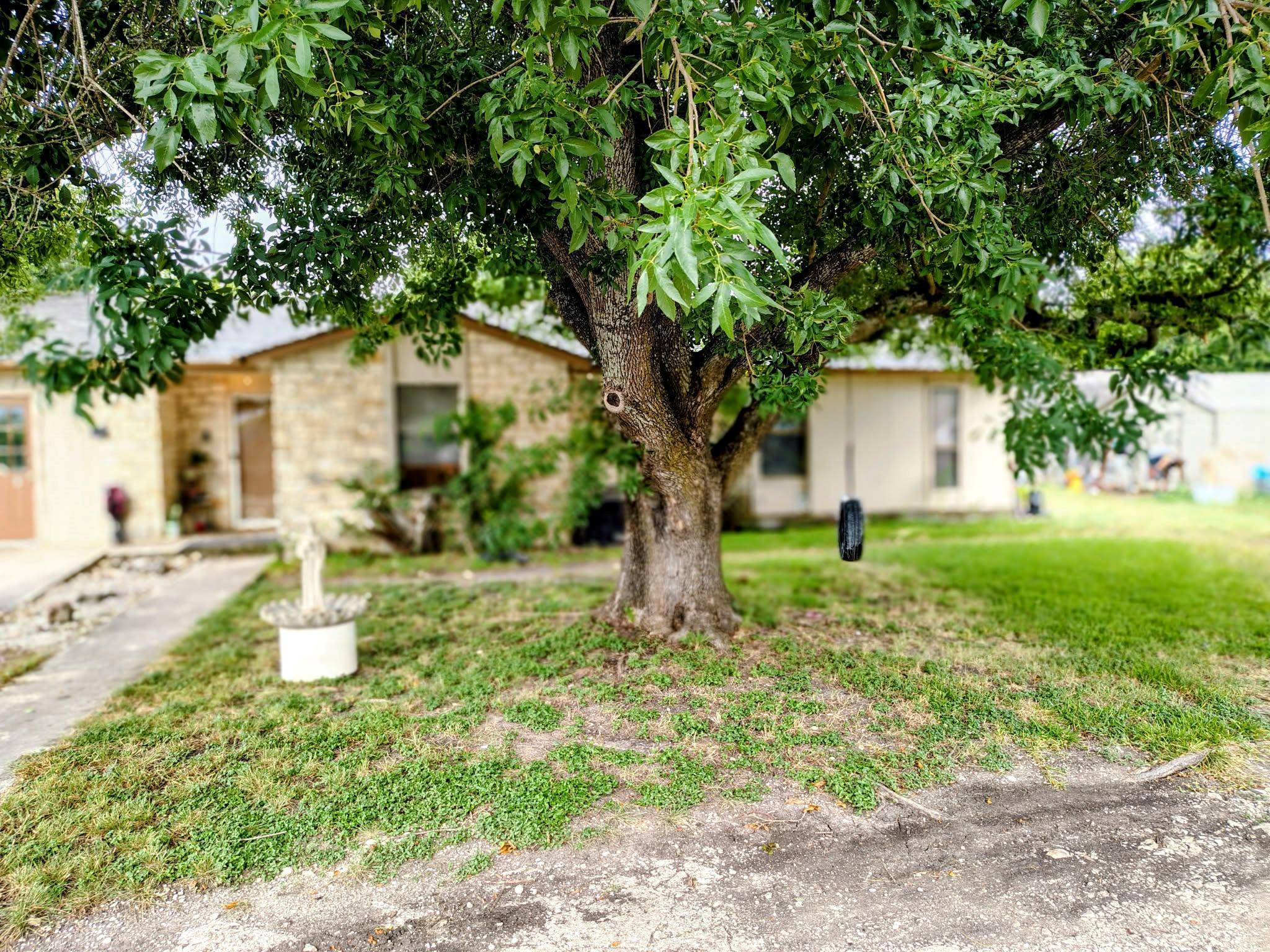 113 Beck ST, Florence, TX 76527