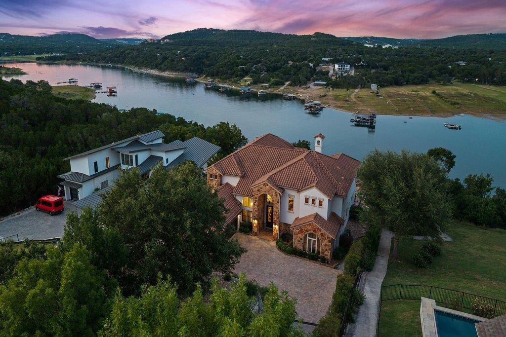 17508 Northlake Hills DR, Jonestown, TX 78645