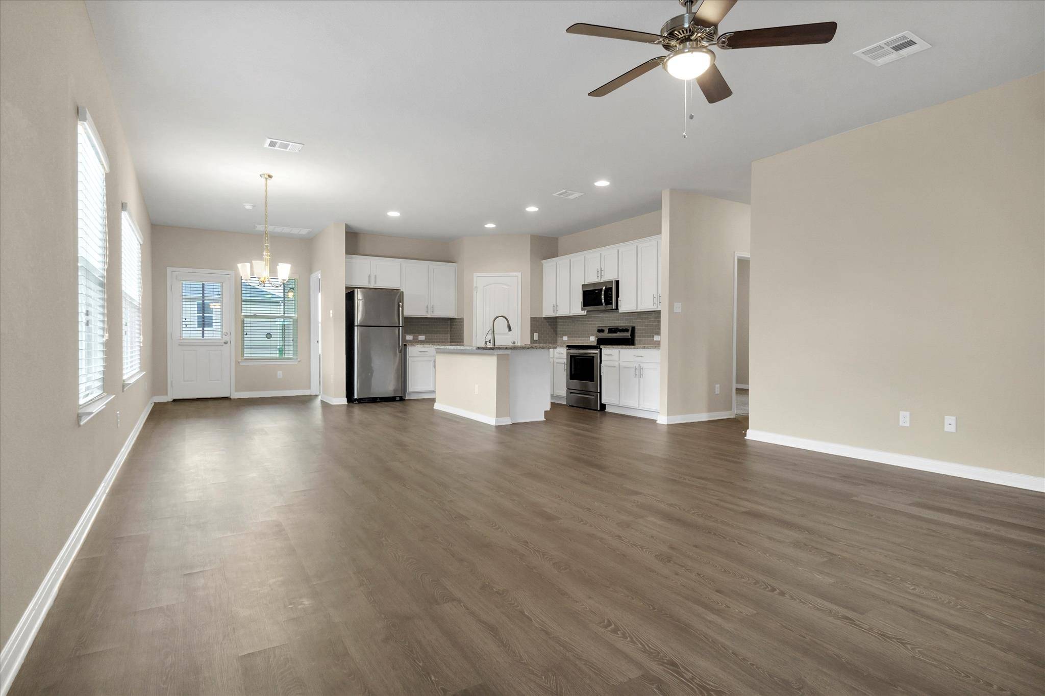 1013 Gaelic DR, Georgetown, TX 78626