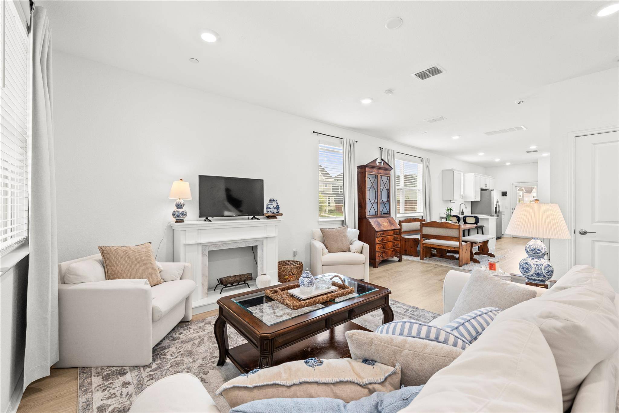 2557 Caleb Asher LOOP, Round Rock, TX 78665
