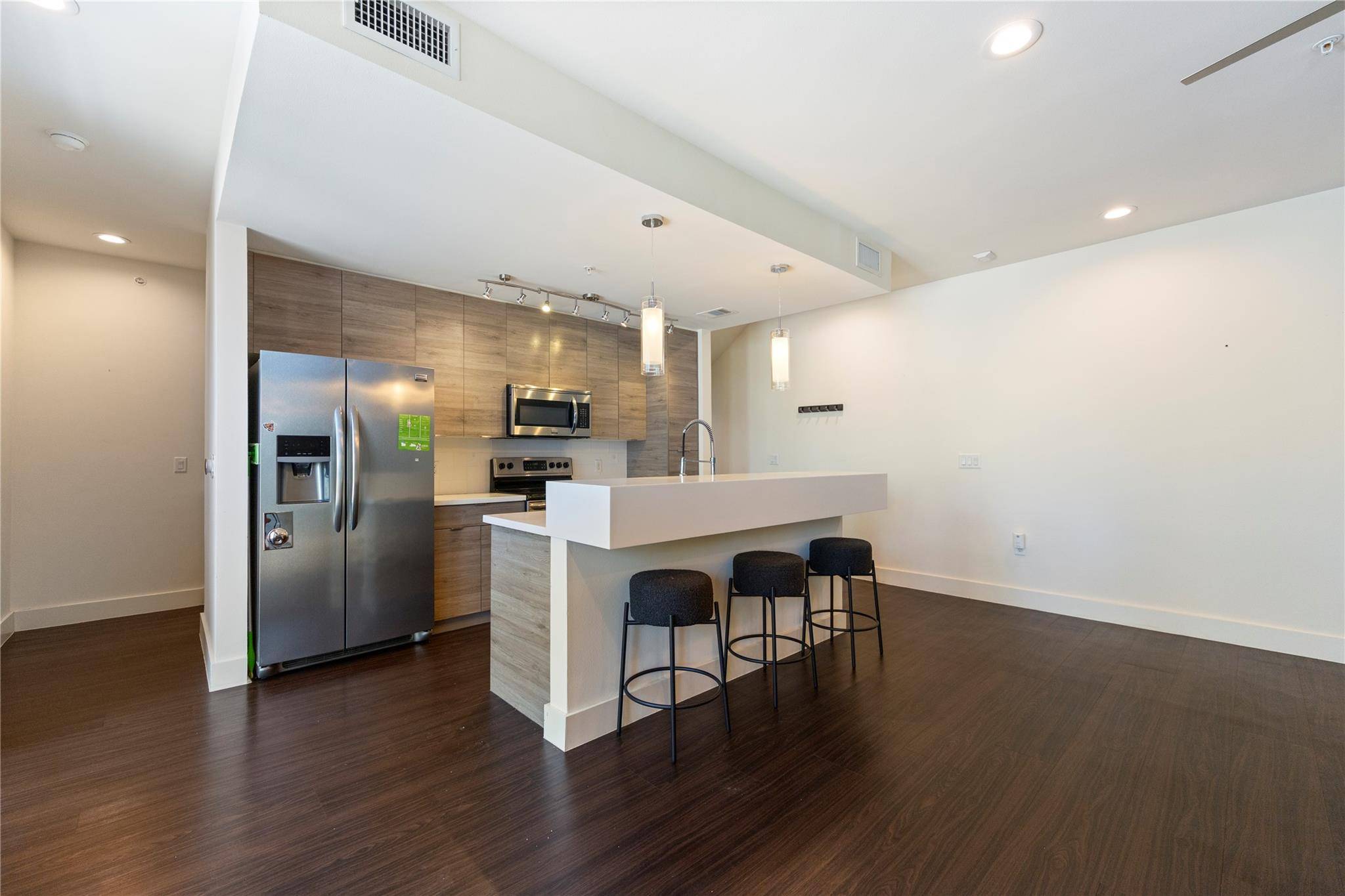 604 N Bluff DR #225, Austin, TX 78745