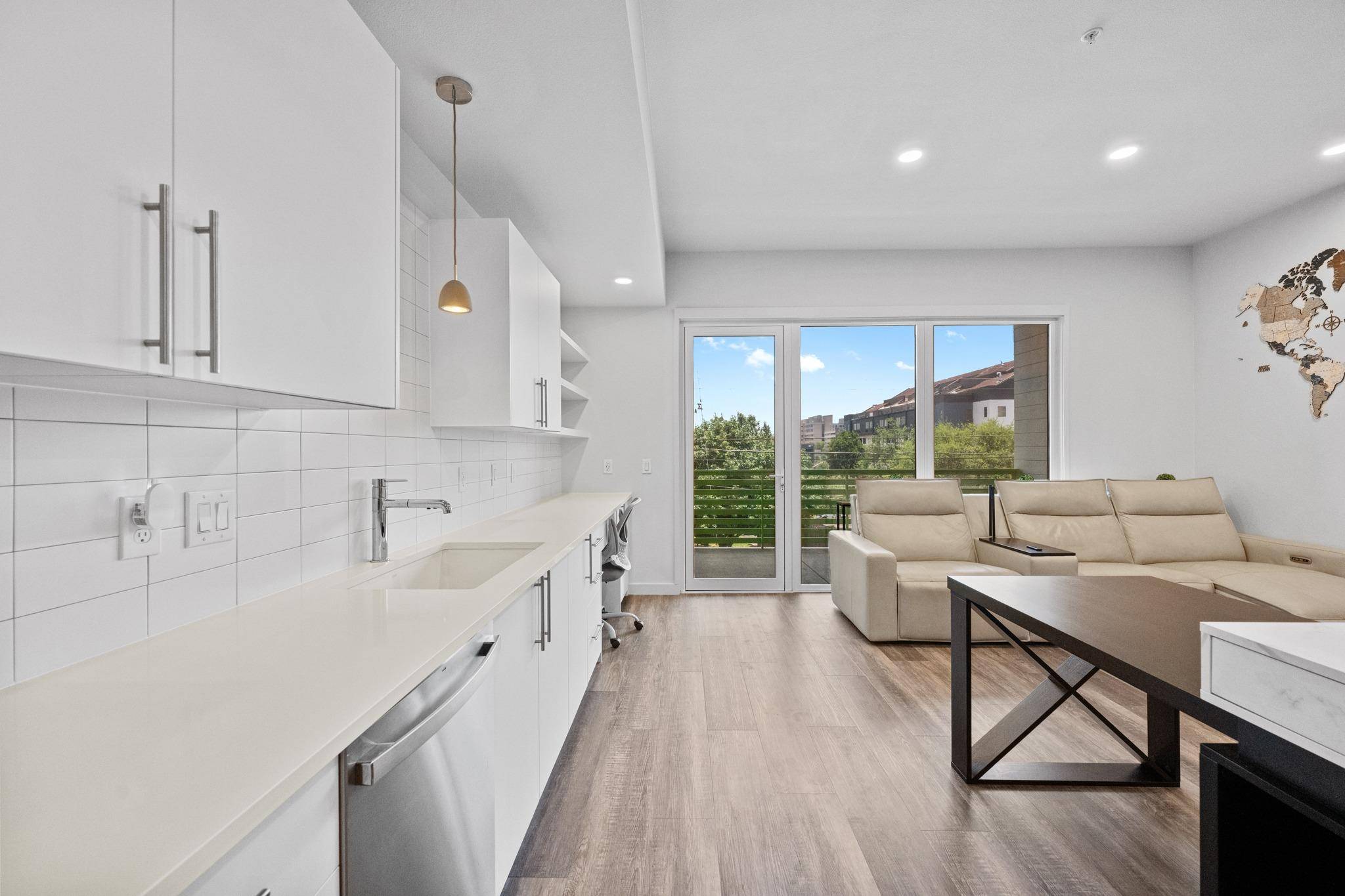 4004 Banister LN #209 #A, Austin, TX 78704