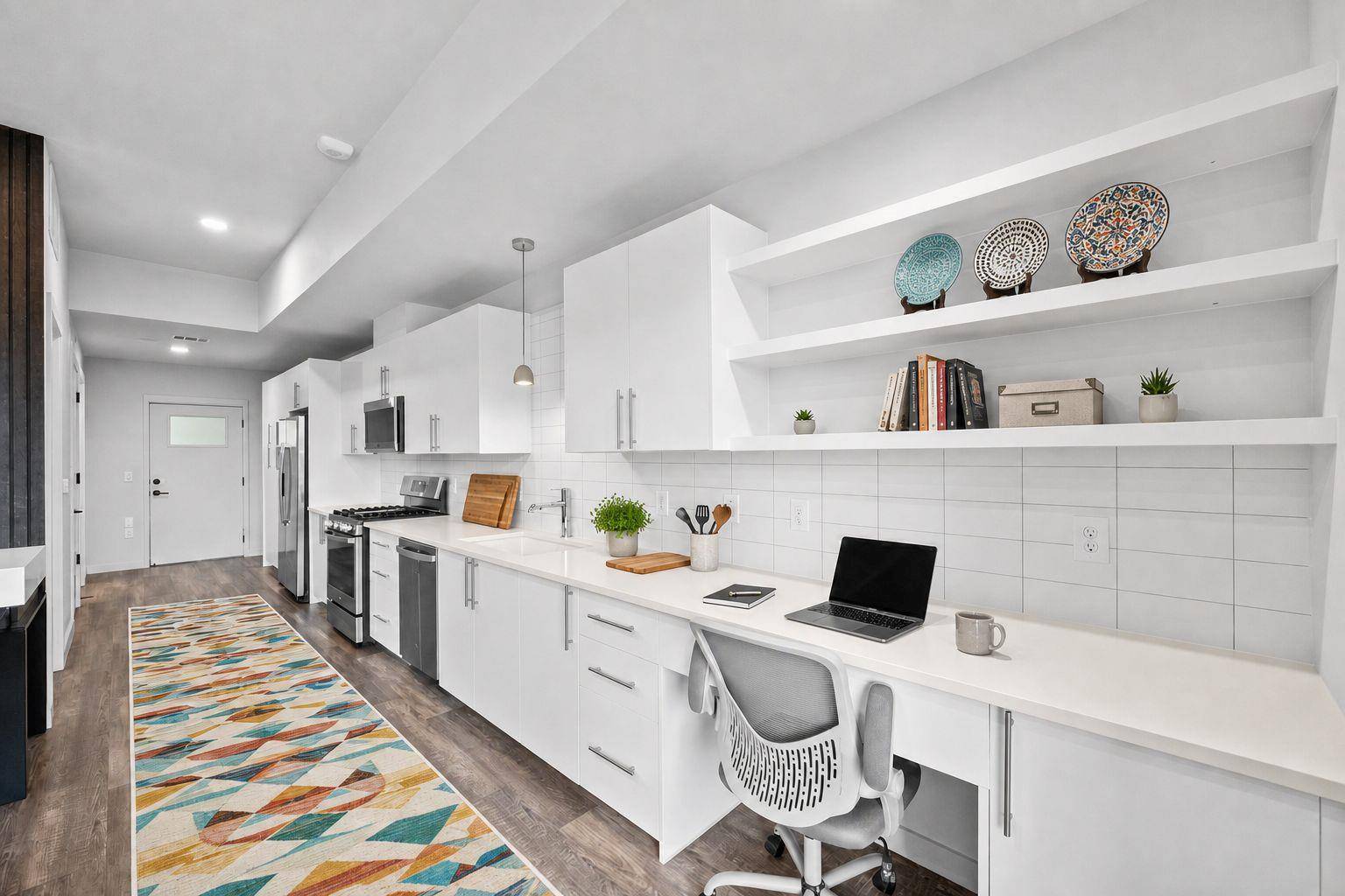 4004 Banister LN #209 #A, Austin, TX 78704