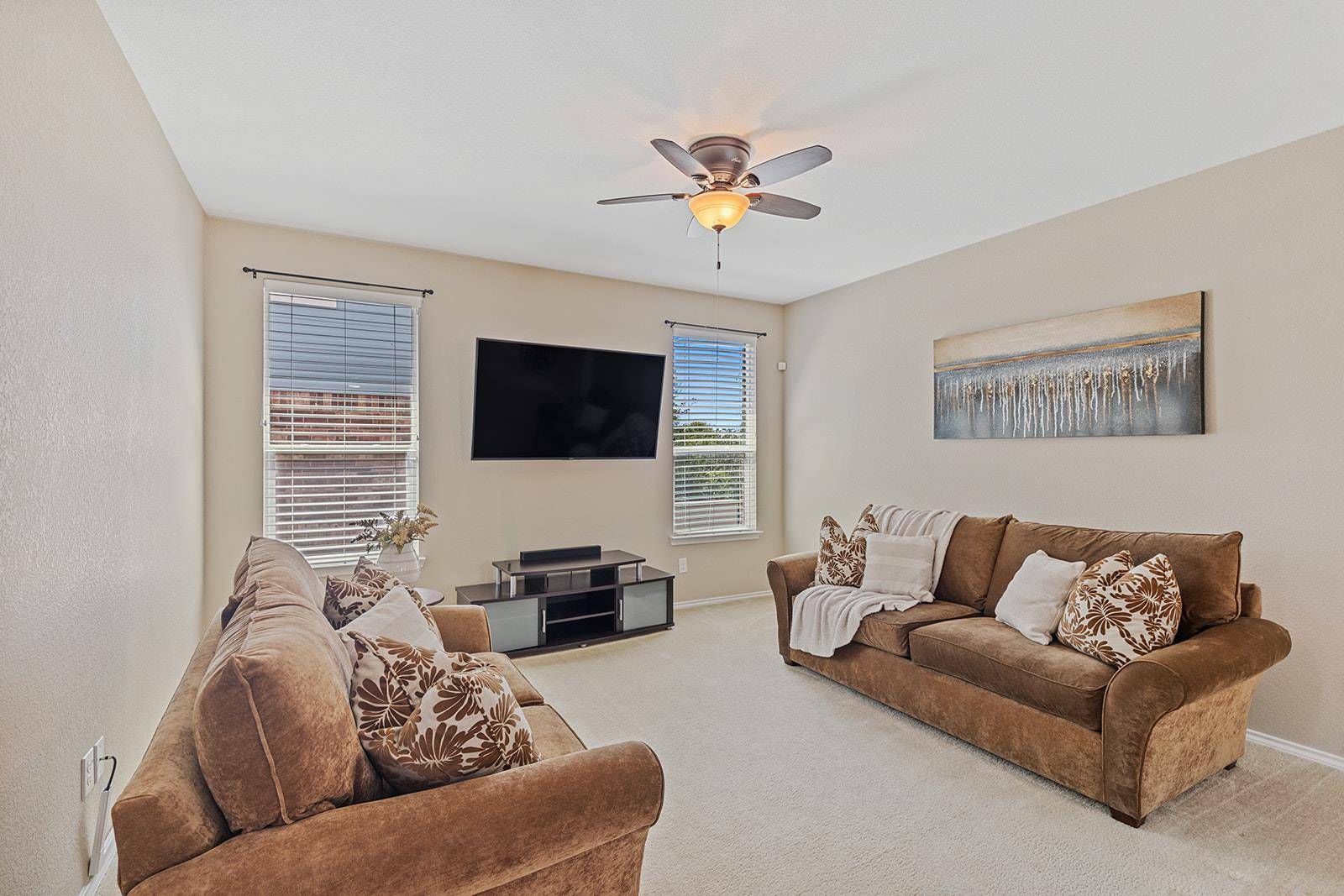437 Sheepshank DR, Georgetown, TX 78633