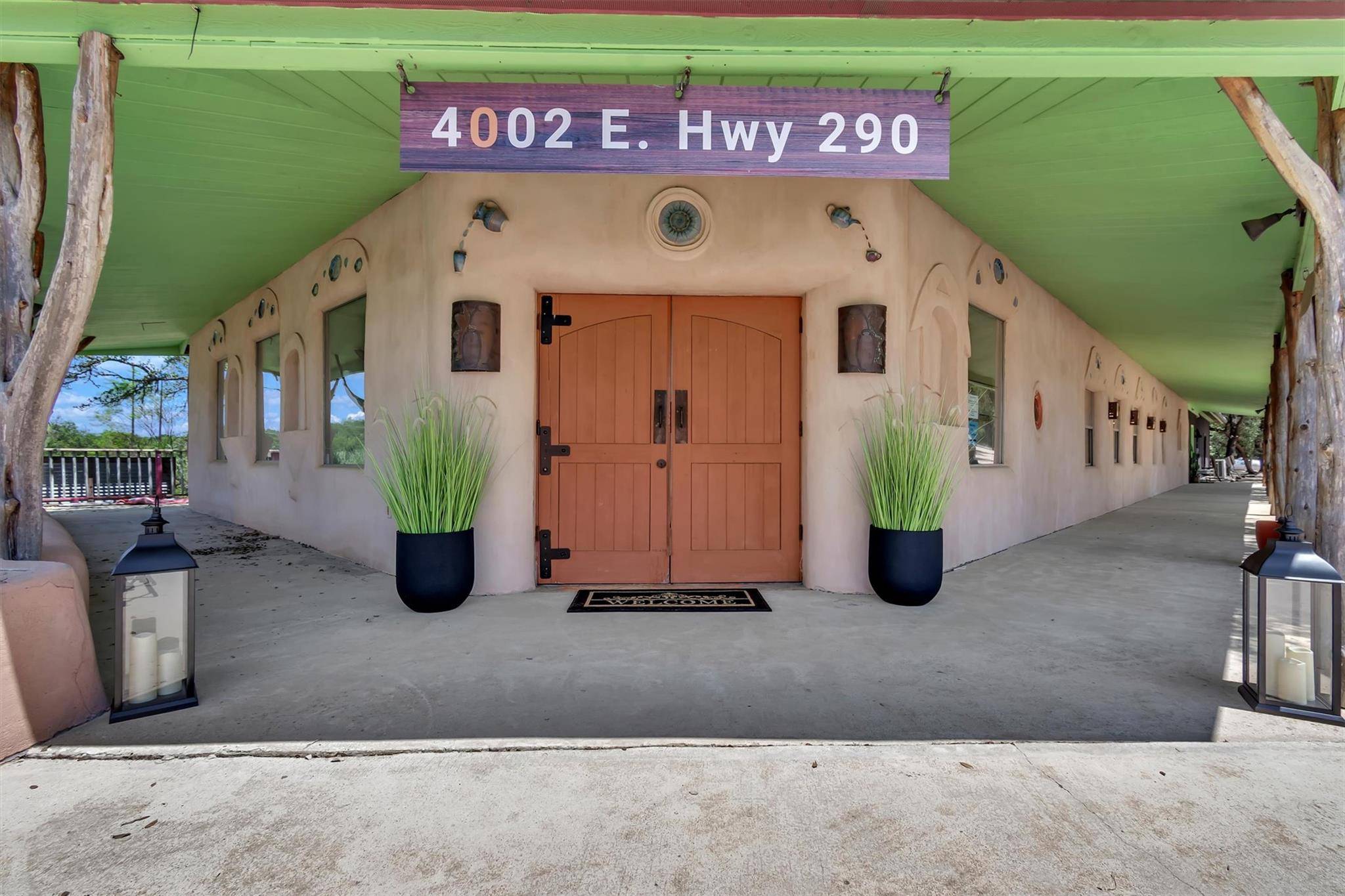 4002 E Highway 290 HWY, Dripping Springs, TX 78620