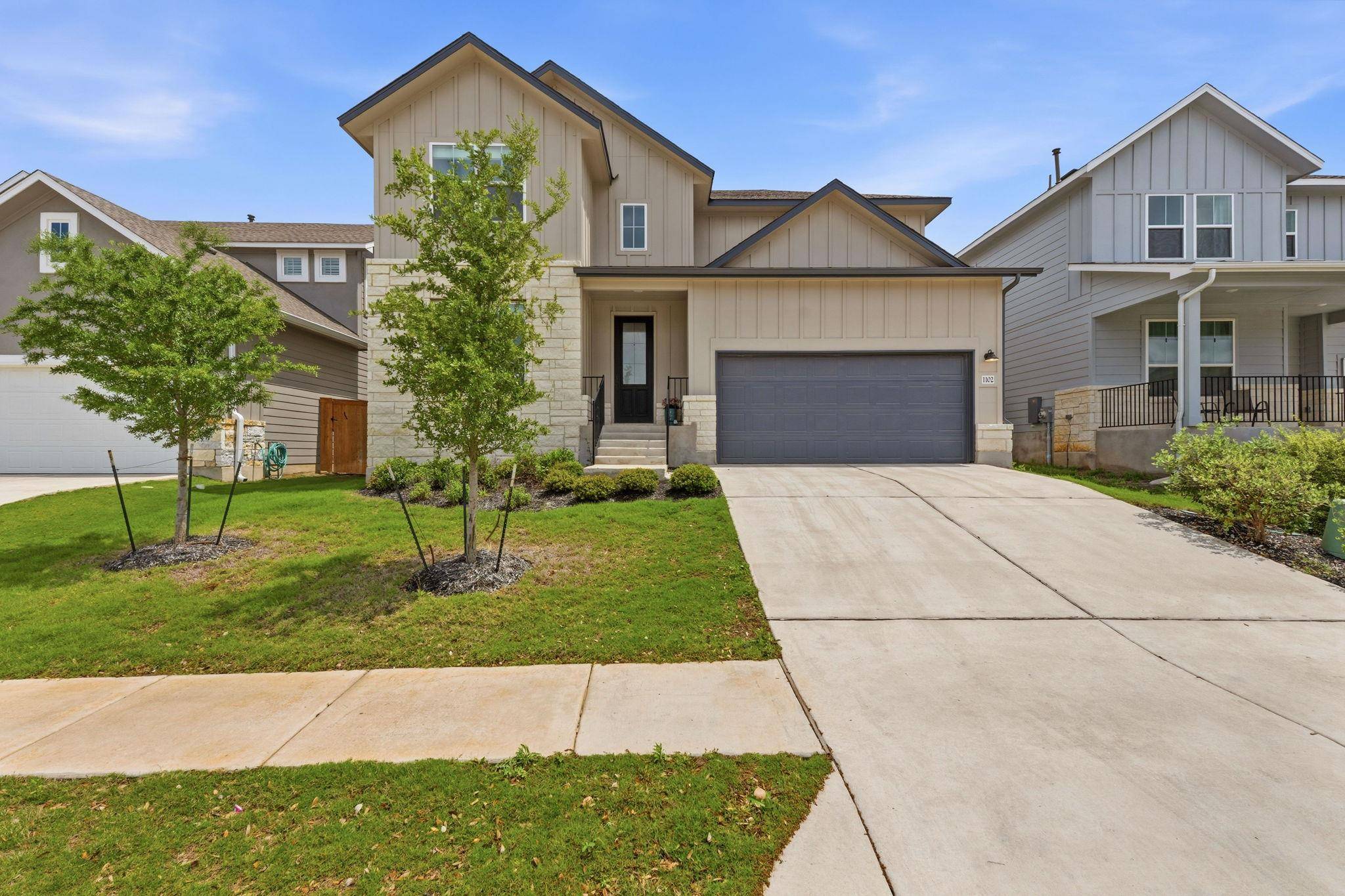 1102 Sage Thrasher CIR, Dripping Springs, TX 78620