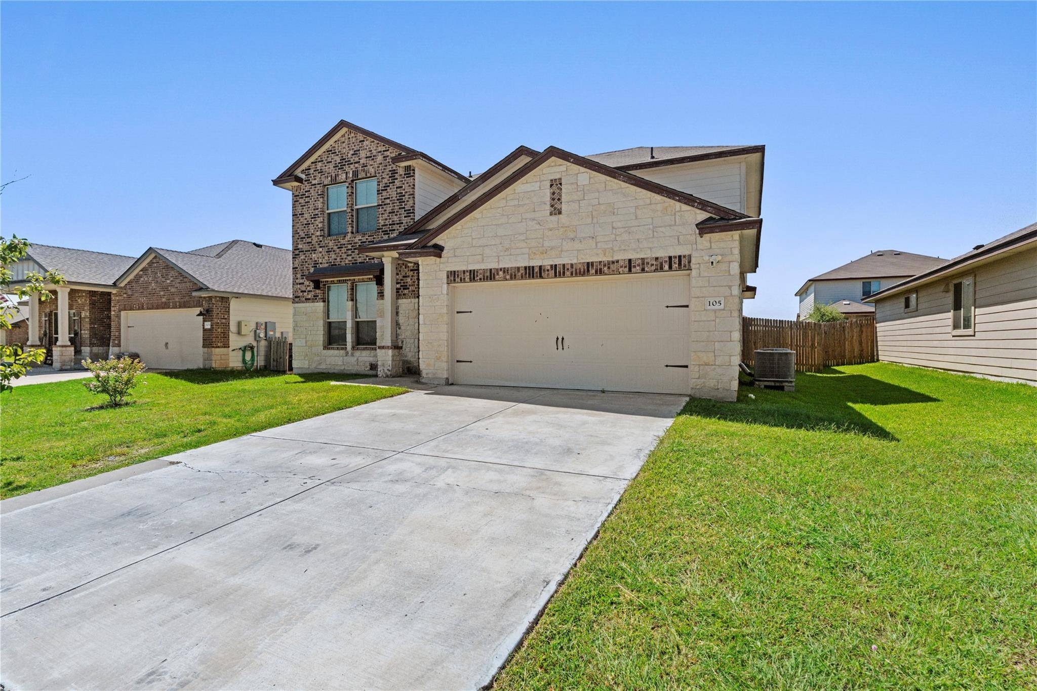 105 GREEN JAY DR, Jarrell, TX 76537