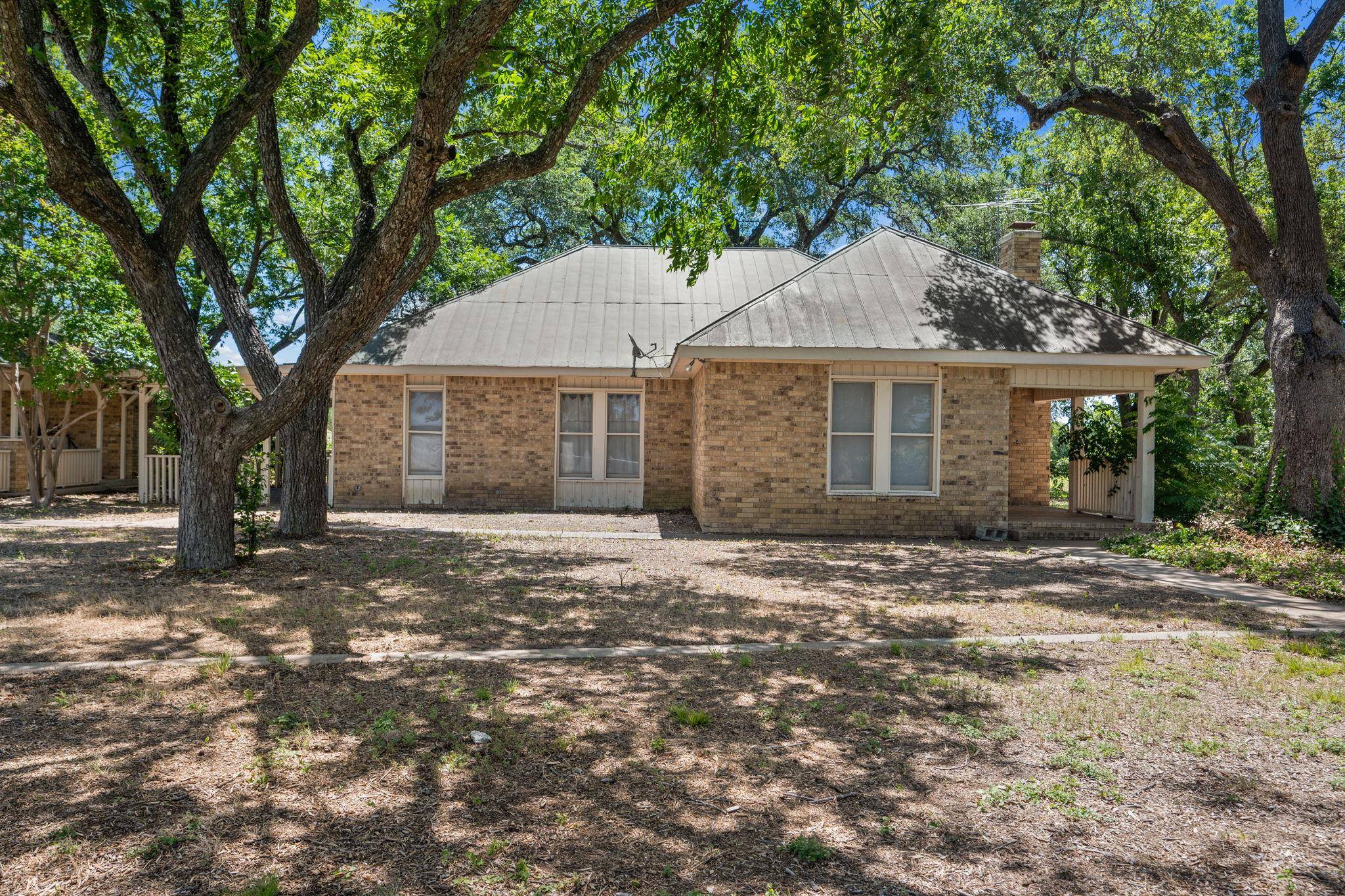1300 W Tx-29, Bertram, TX 78605