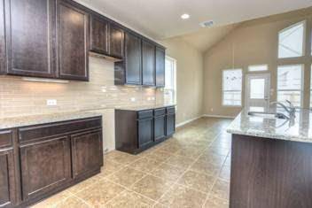 917 Swan Flower ST, Leander, TX 78641