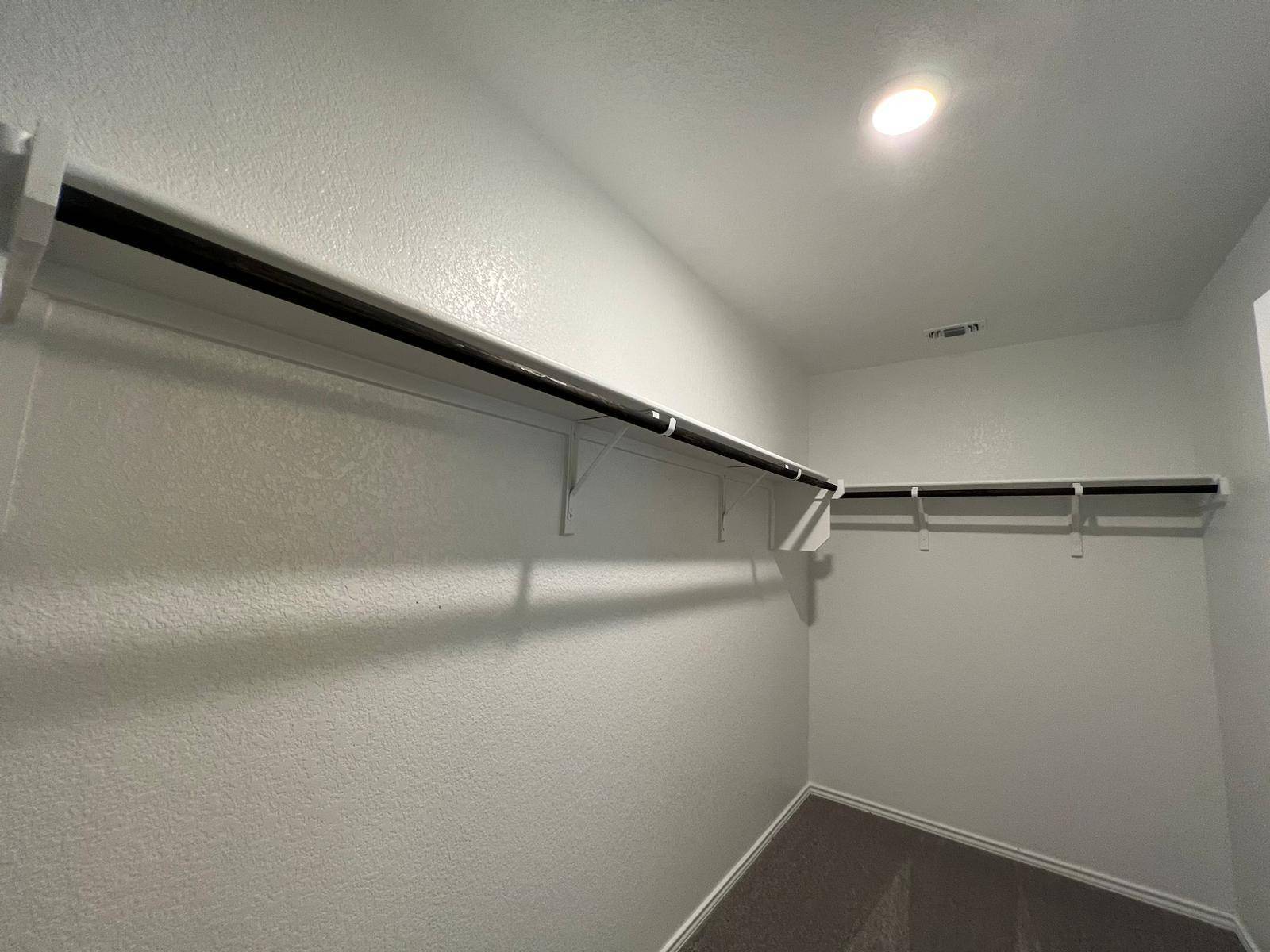 40 Pacific Loon ST, Leander, TX 78641