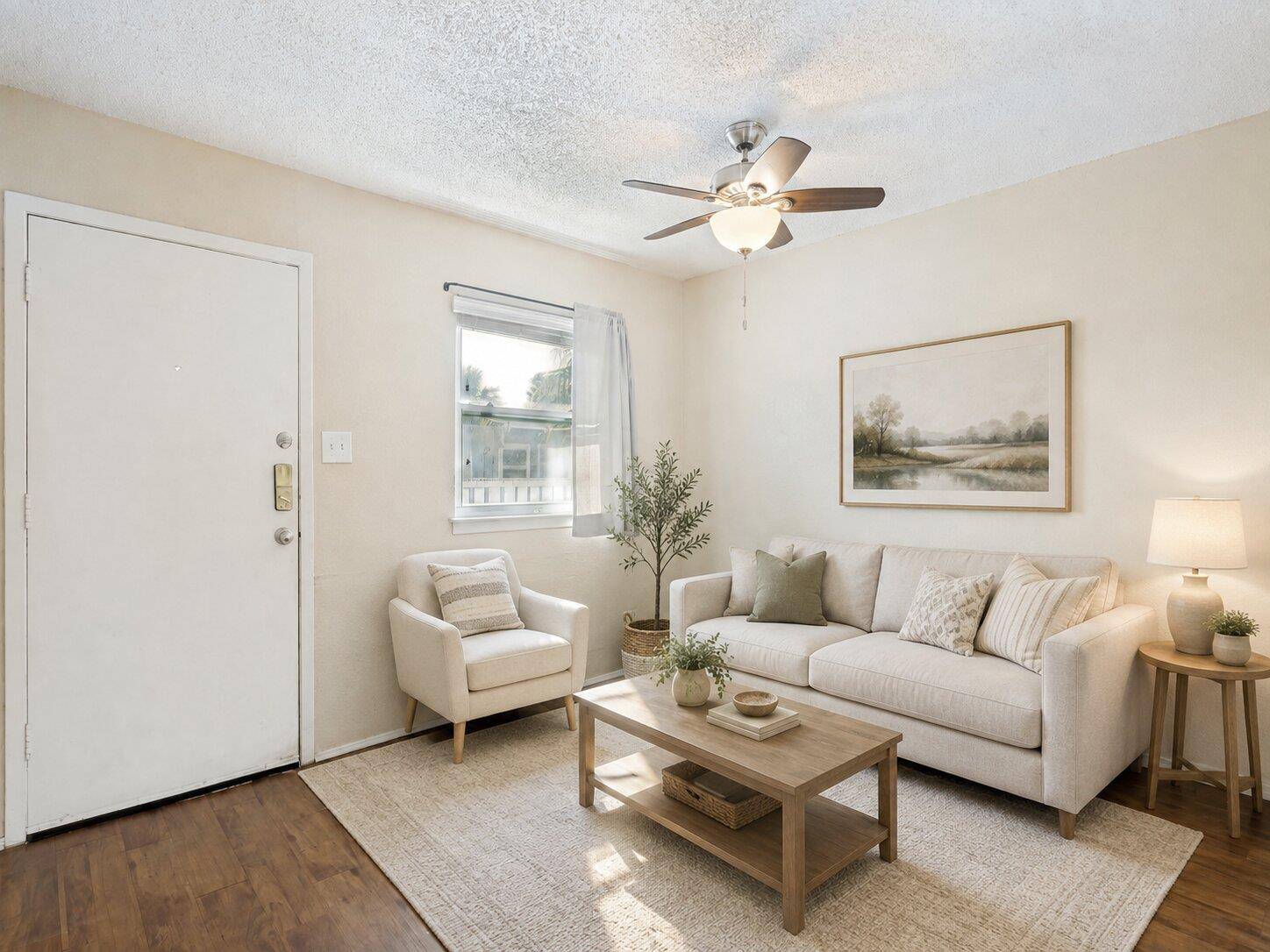 2401 Manor Rd #218, Austin, TX 78722