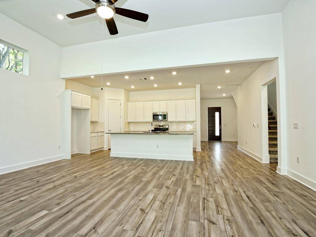 402 Zennia ST, Austin, TX 78751
