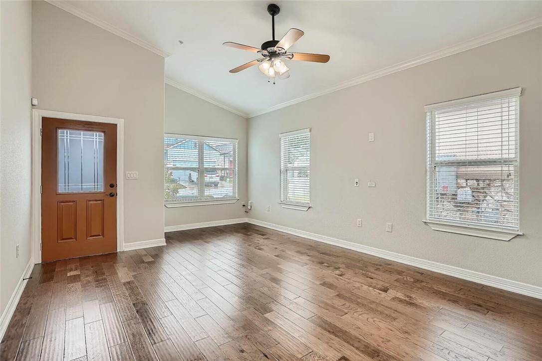 2800 Joe Dimaggio BLVD #35, Round Rock, TX 78665