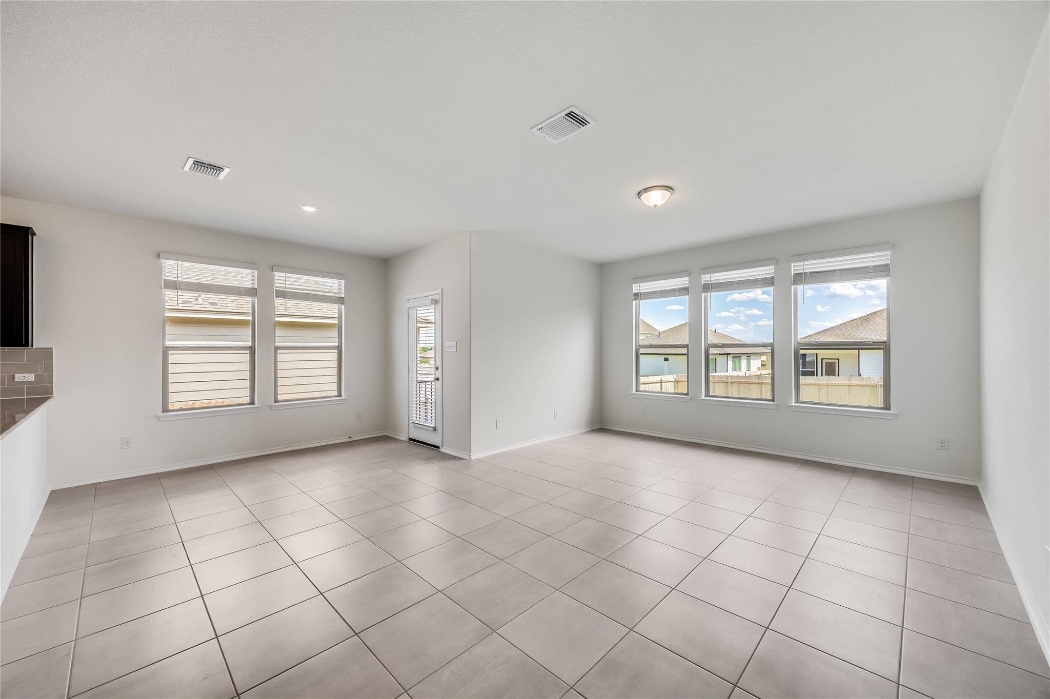 2612 DONNA OLENE DR, Georgetown, TX 78626