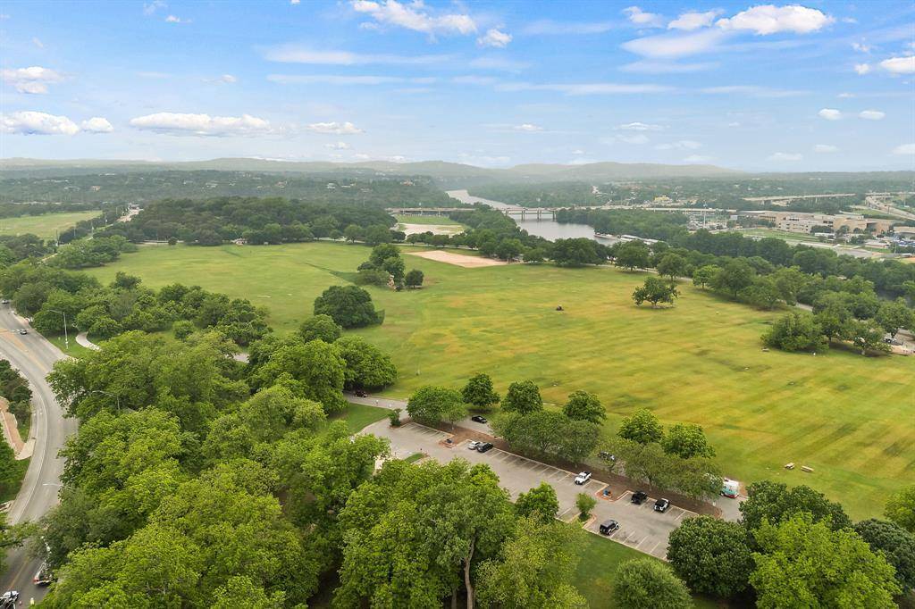 1900 Barton Springs RD #3040, Austin, TX 78704