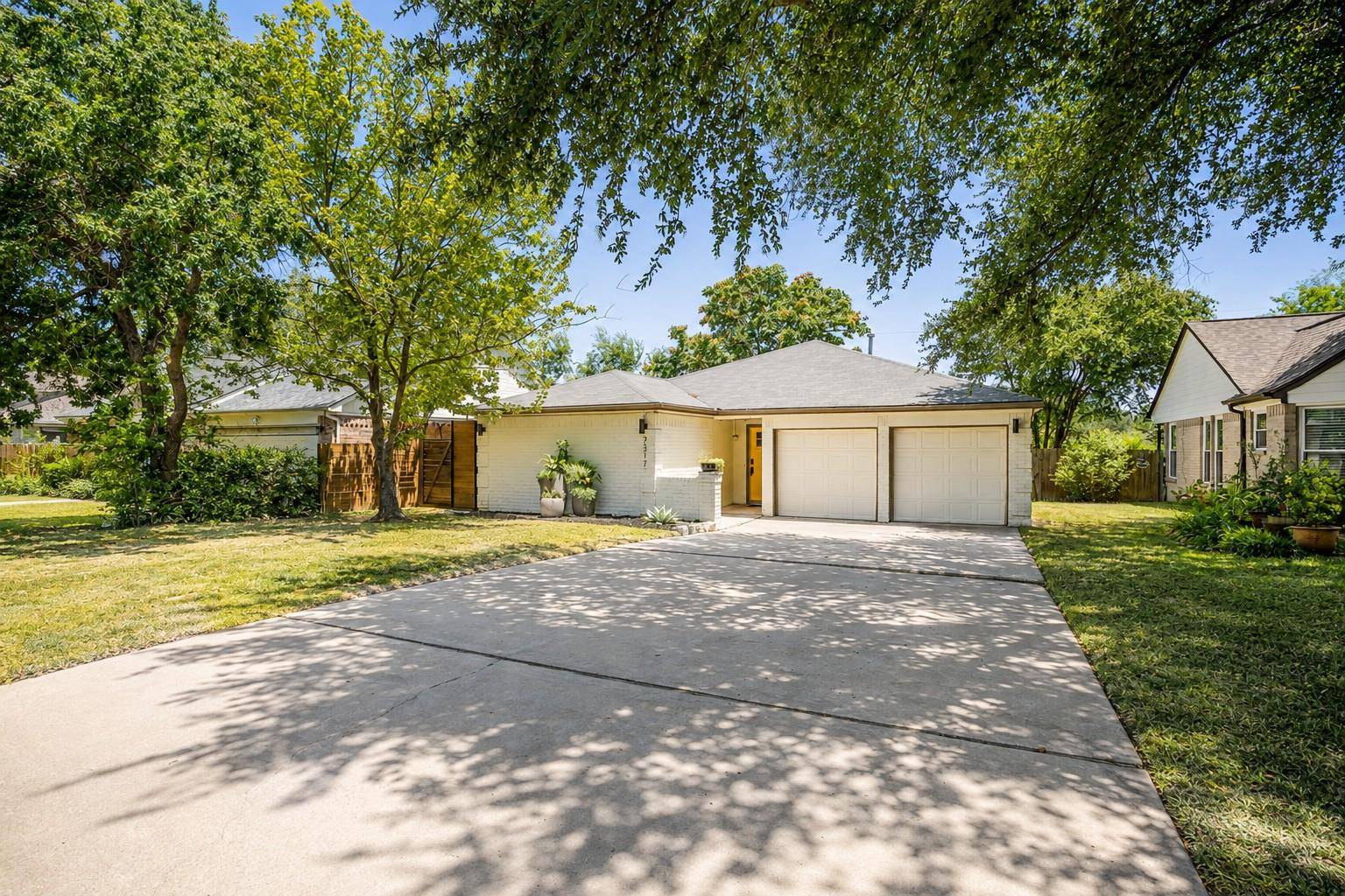 2317 Windsong TRL, Round Rock, TX 78664