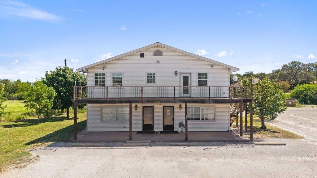 206 N US HWY 281, Johnson City, TX 78636