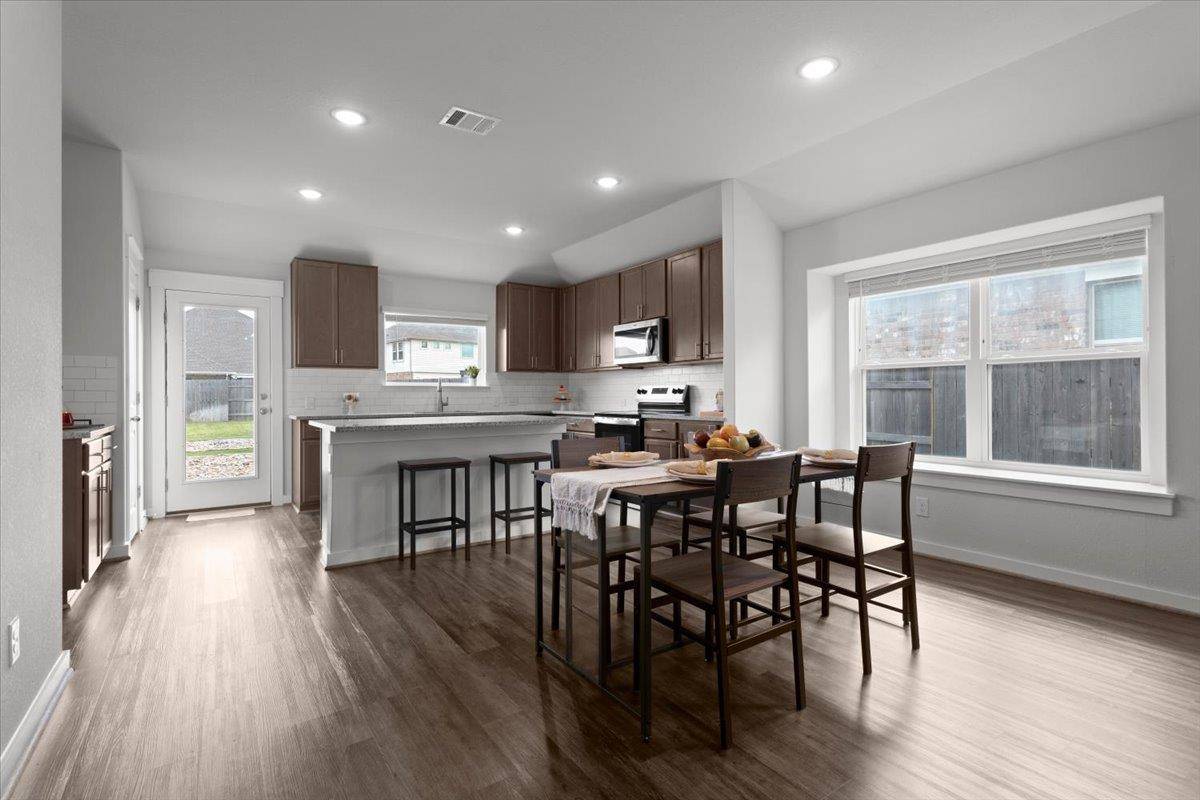 321 Buffalo View LN, Georgetown, TX 78628
