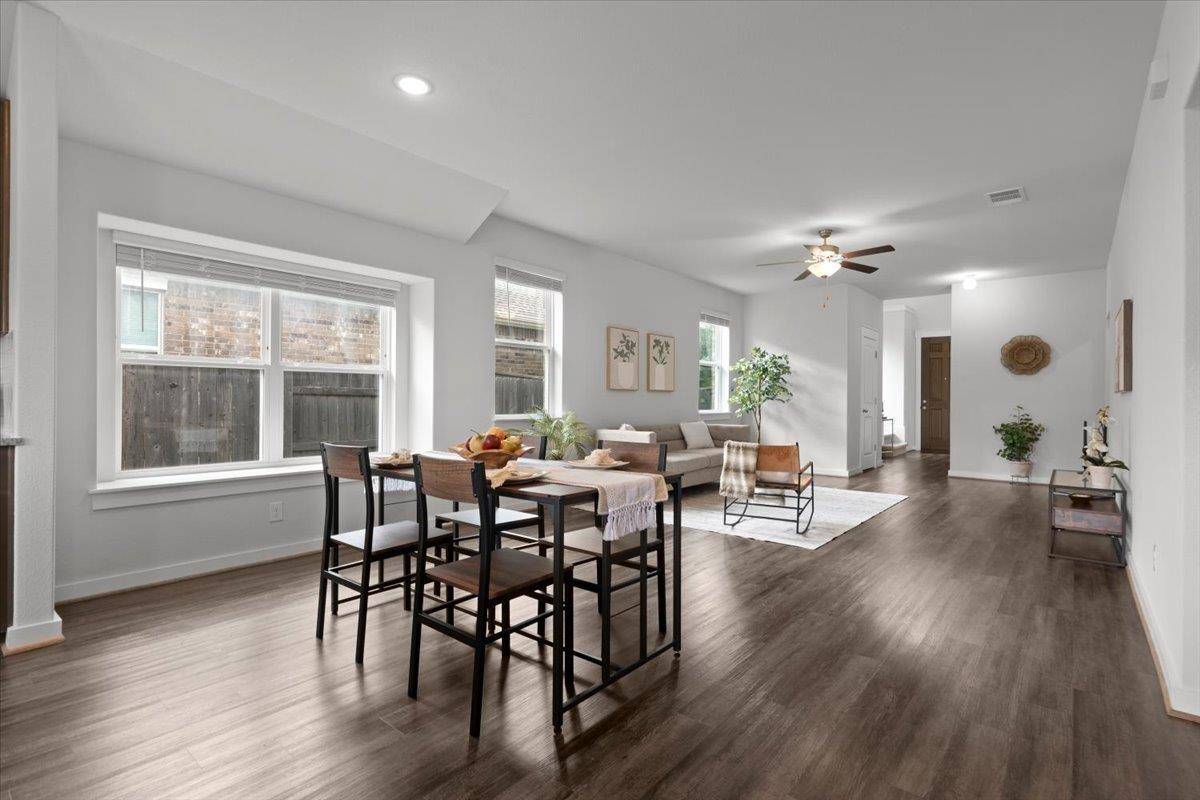 321 Buffalo View LN, Georgetown, TX 78628