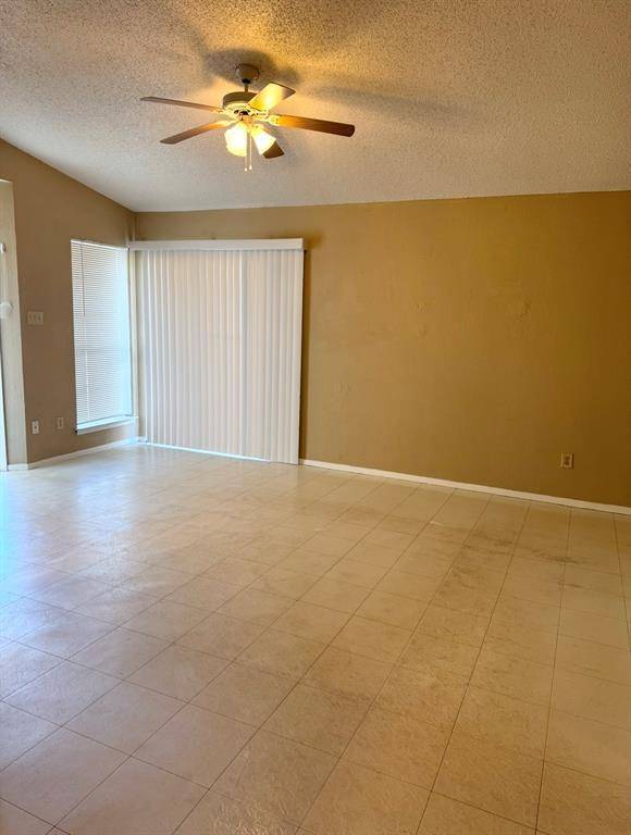 811 Lexington RD #A, Elgin, TX 78621