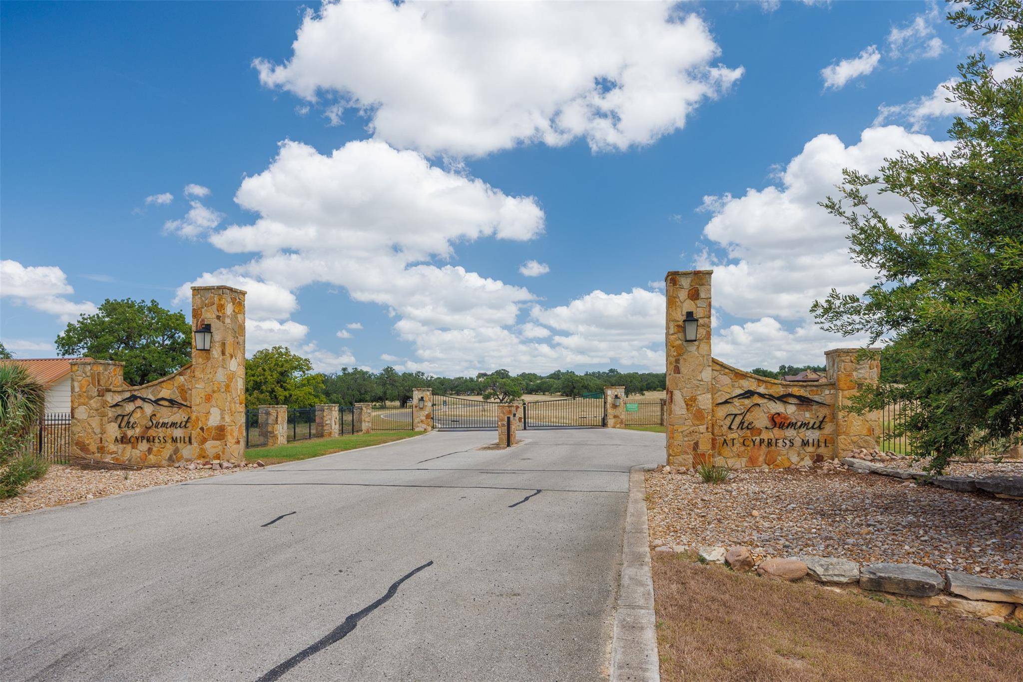 Lot 7 Summit Ridge TRL, Round Mountain, TX 78663