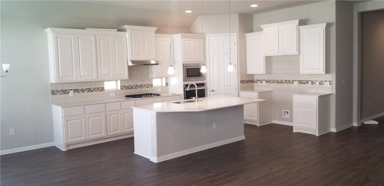 908 Kingston PL, Cedar Park, TX 78613