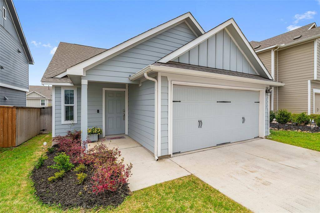 117 Wind Flower LN, Liberty Hill, TX 78642
