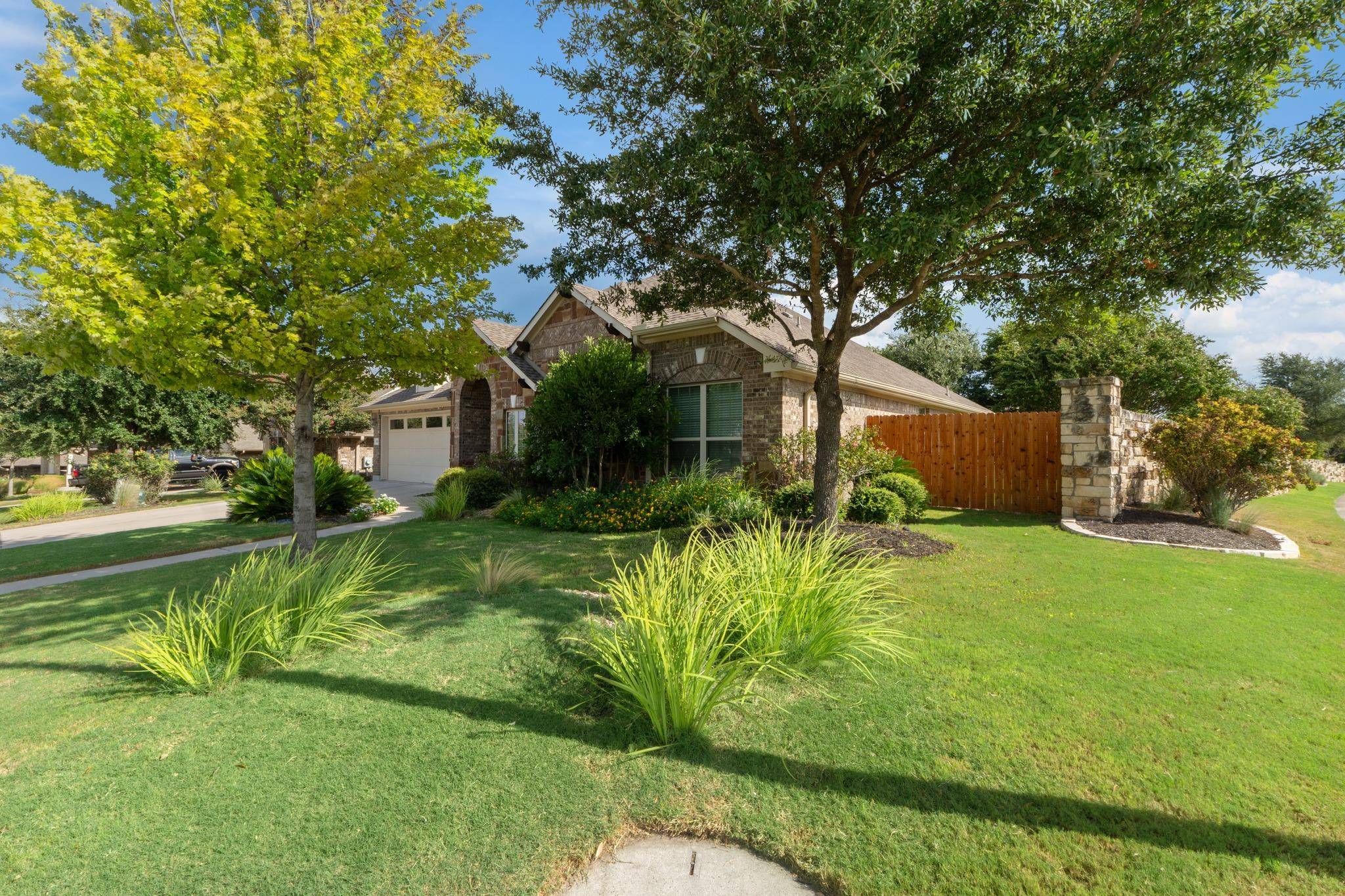100 Lismore ST, Hutto, TX 78634