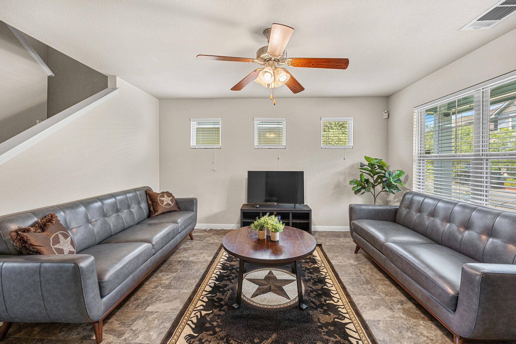 4520 Graceful LN #489, Austin, TX 78725