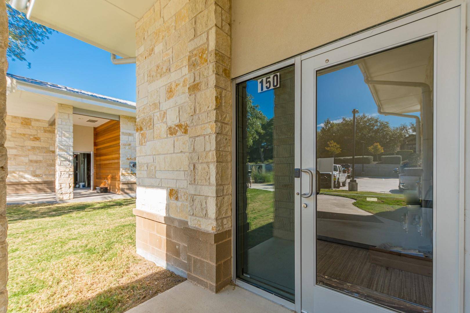 14425 Falcon Head BLVD #B, Austin, TX 78738