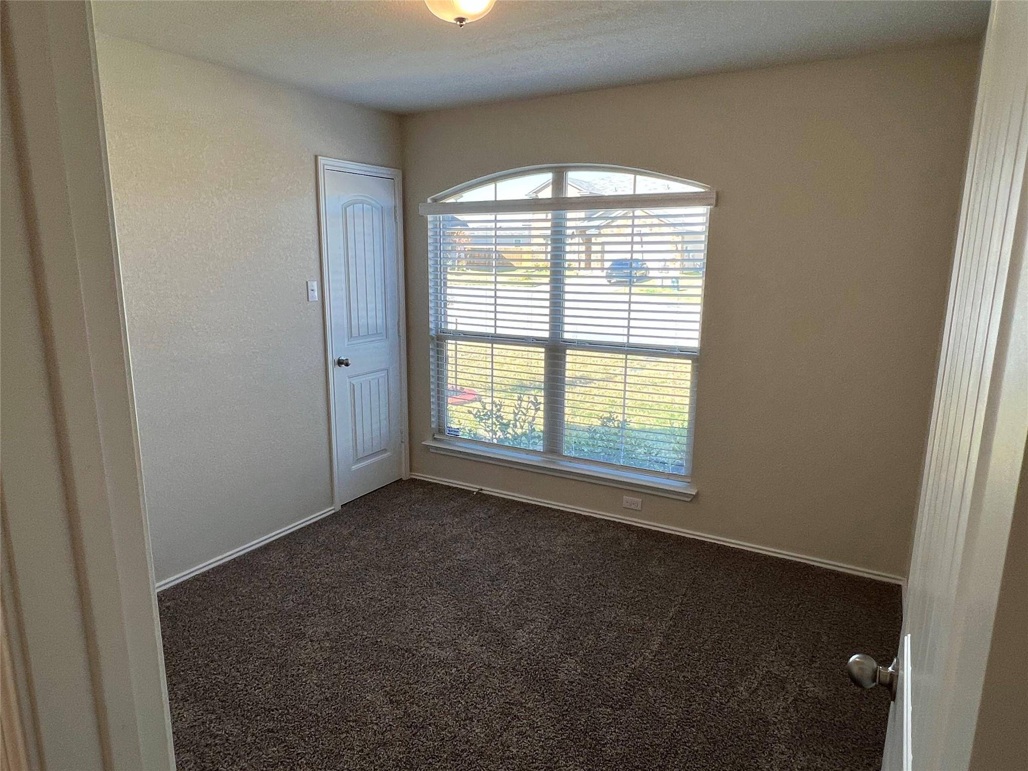 1140 Ibis Falls LOOP, Jarrell, TX 76537