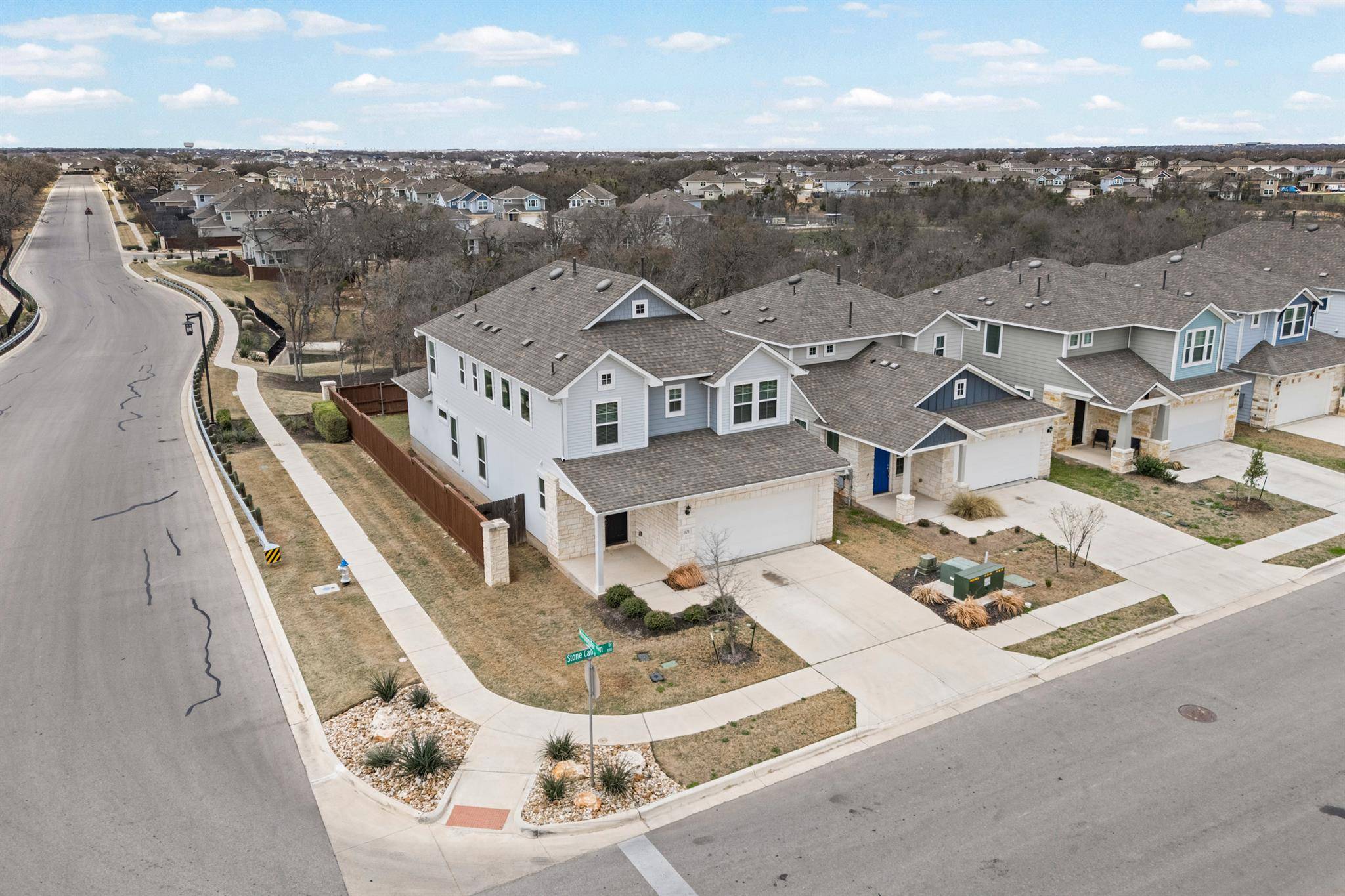 101 Stone Canyon DR, Georgetown, TX 78628