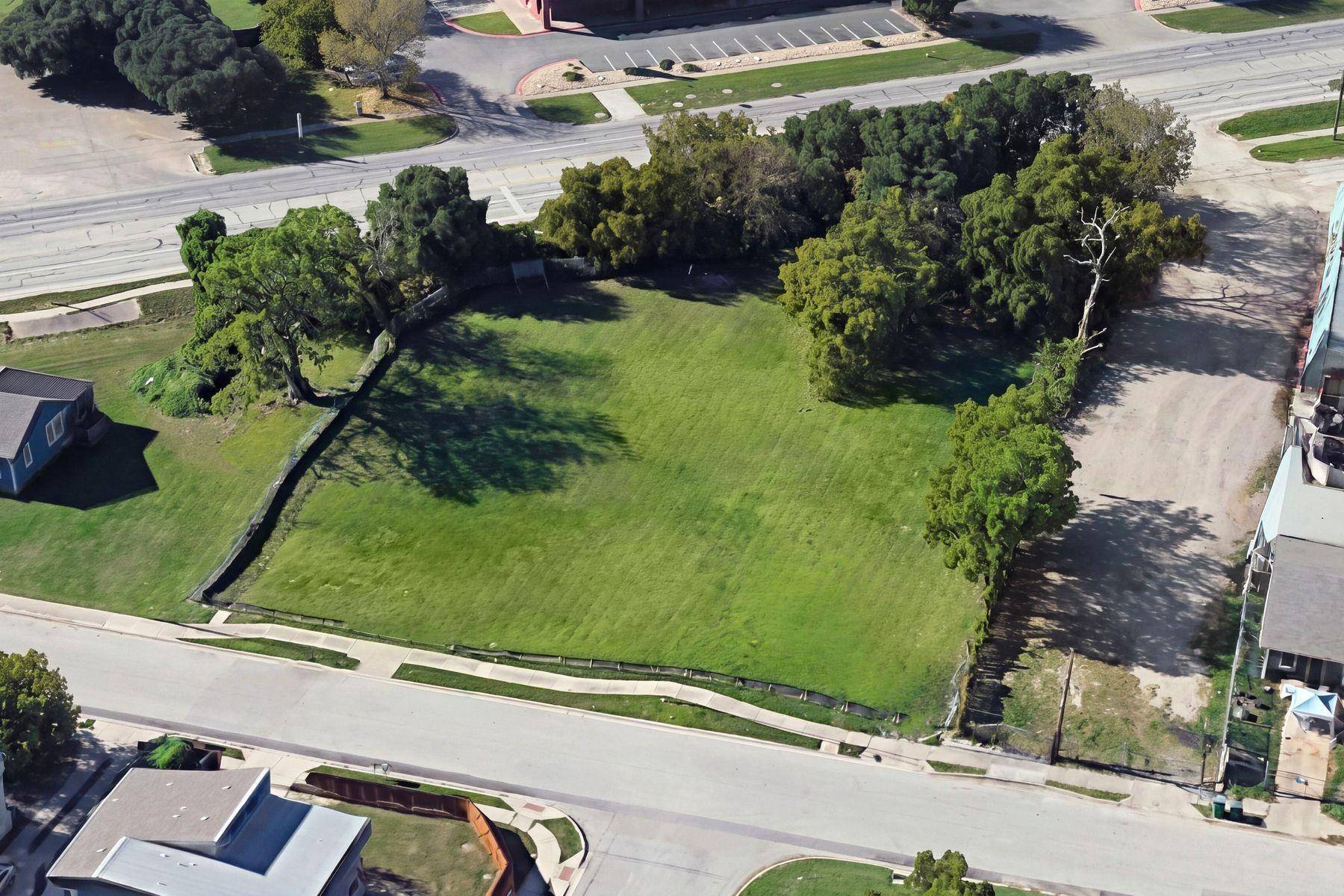 1140 & 1138 1/4 Gunter ST, Austin, TX 78702