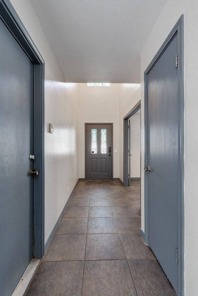 8001 Brienne DR, Round Rock, TX 78681