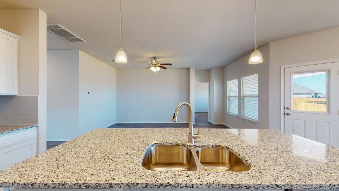 425 Creekfall RD, Burnet, TX 78611