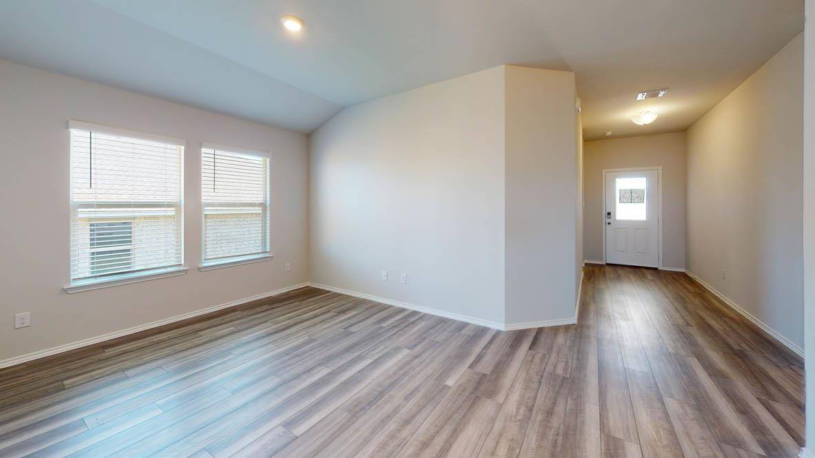 425 Creekfall RD, Burnet, TX 78611