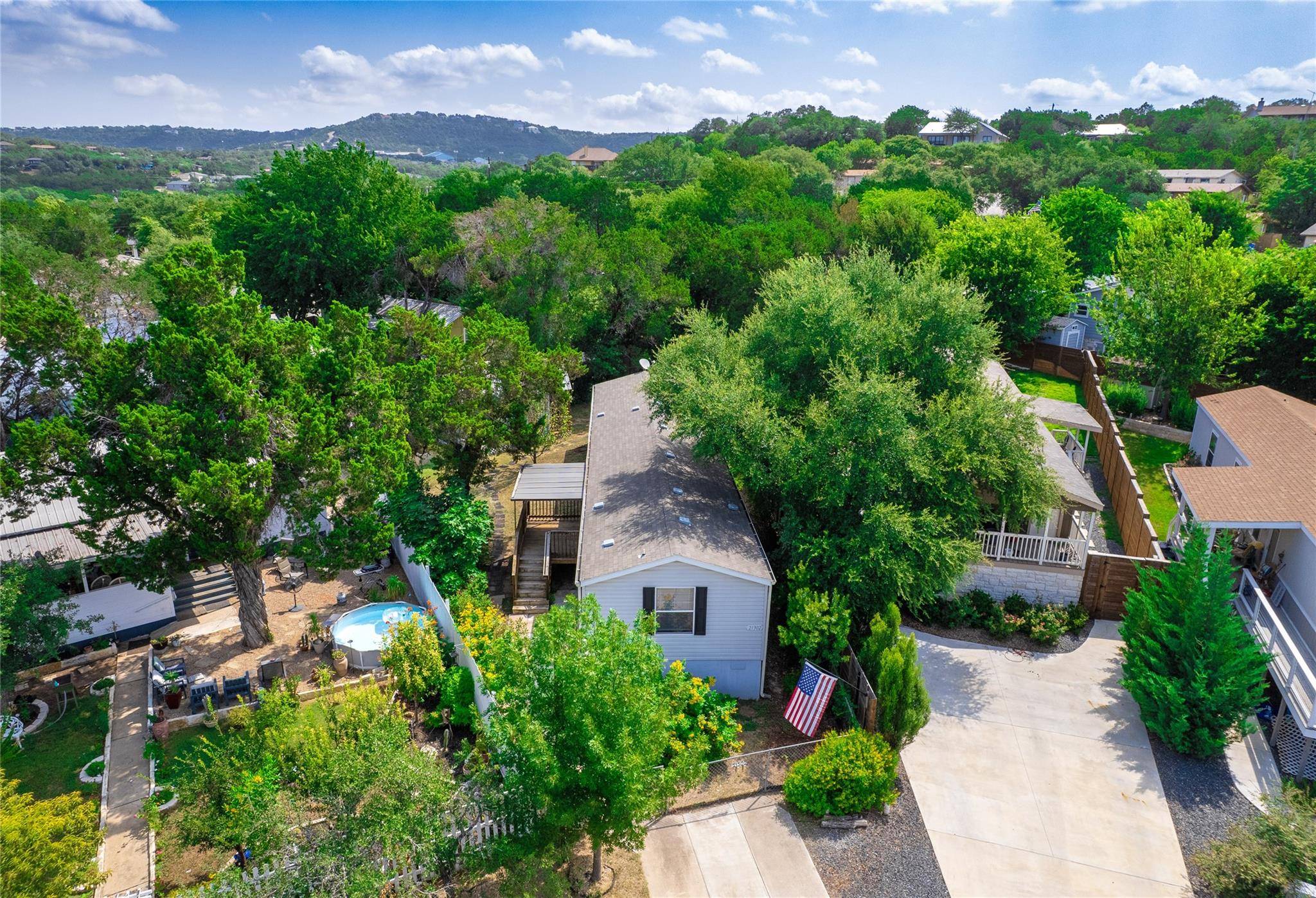 21302 Choctaw CV, Lago Vista, TX 78645