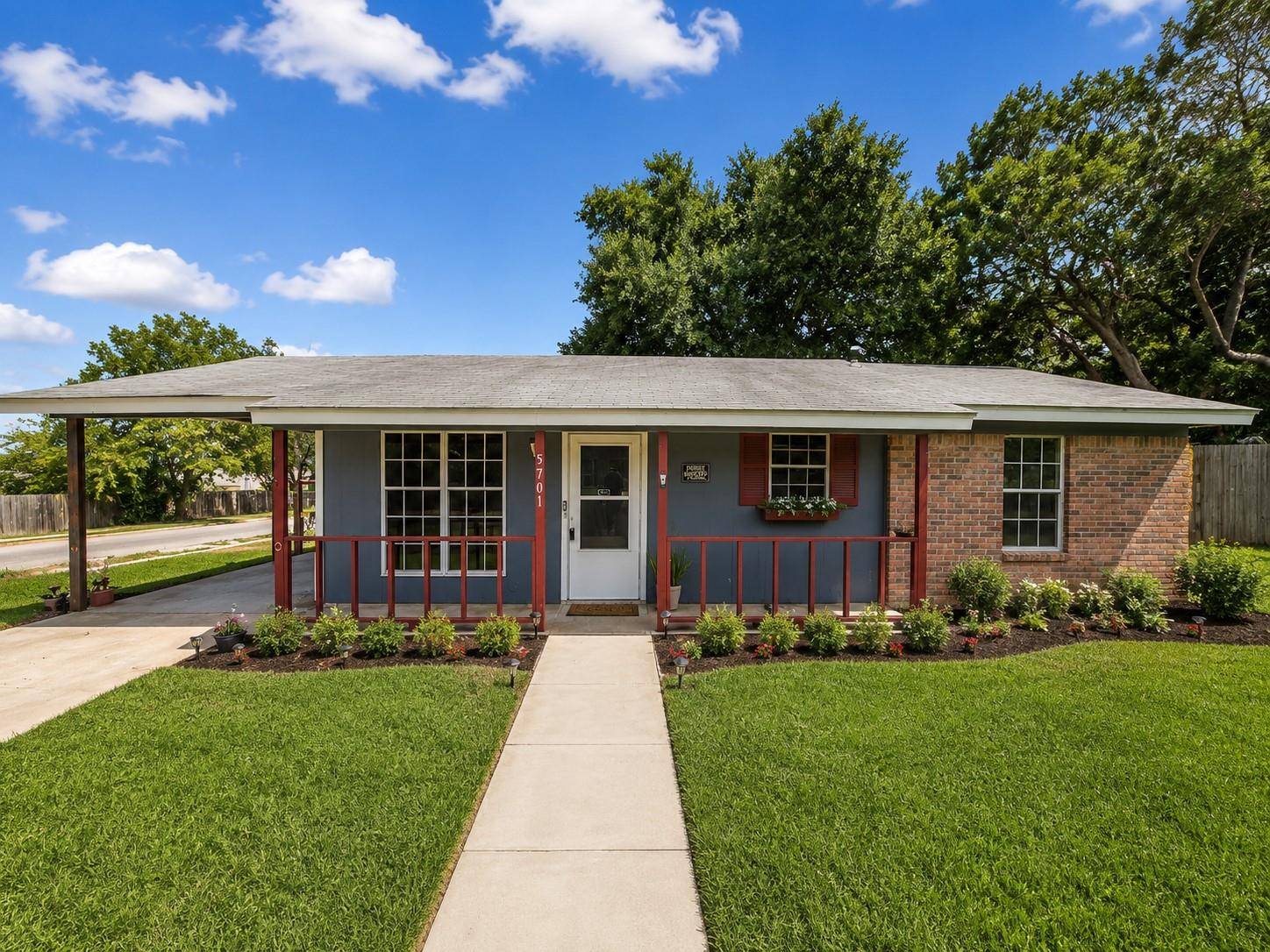 5701 Glen Meadow DR, Austin, TX 78745