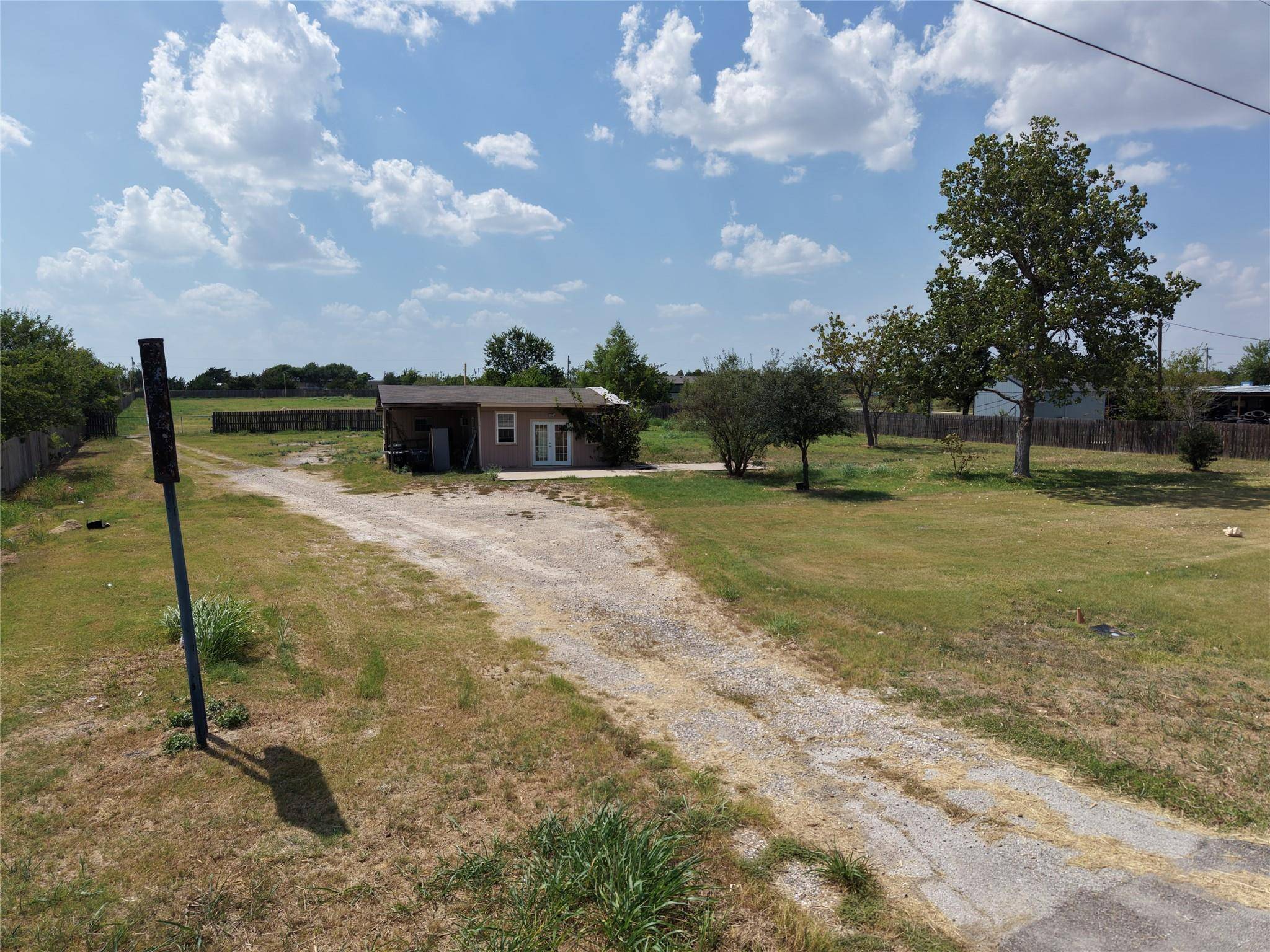 20112 Fm 973 N, Coupland, TX 78615