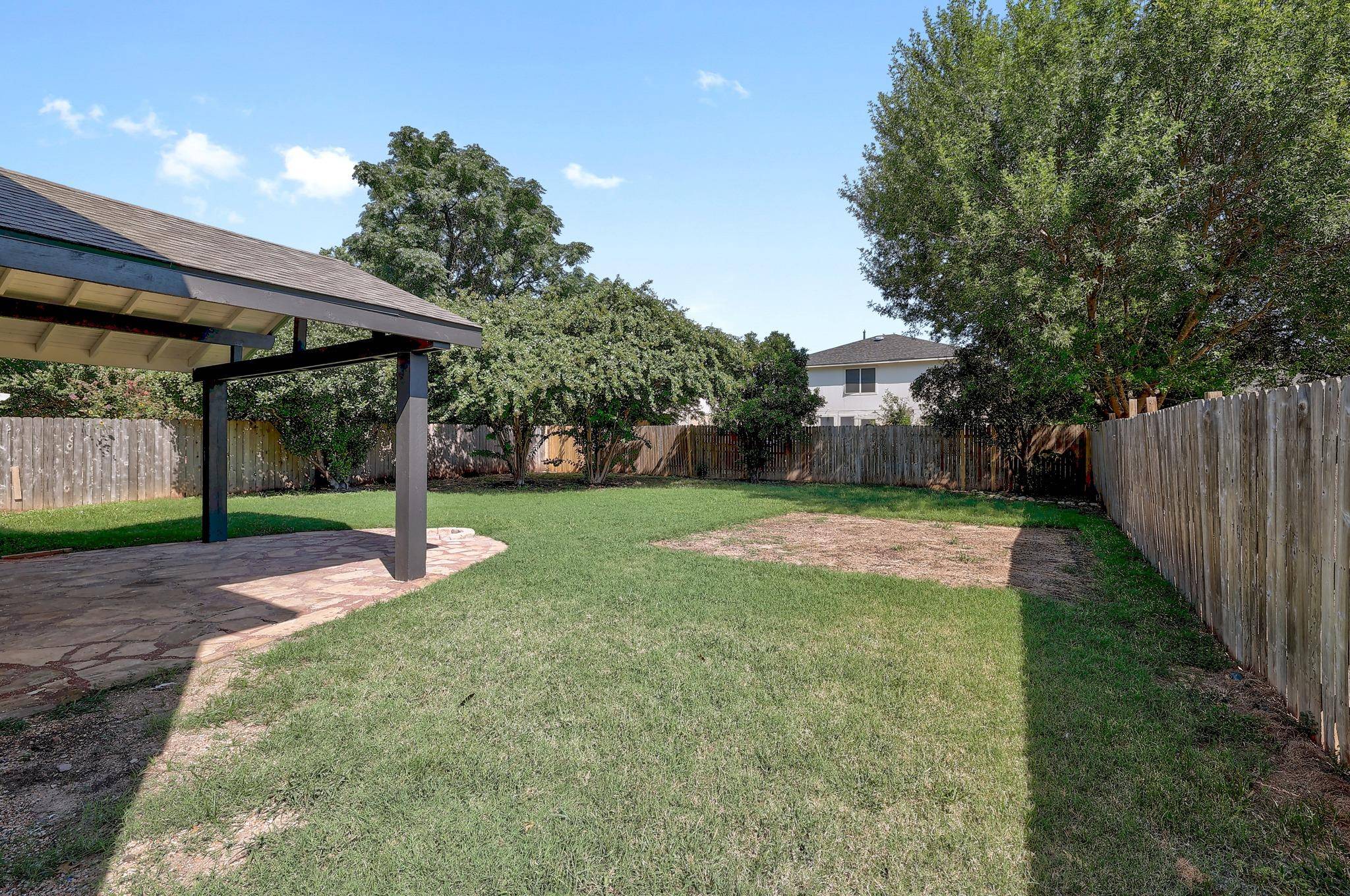 709 LOS ROBLES RD, Leander, TX 78641