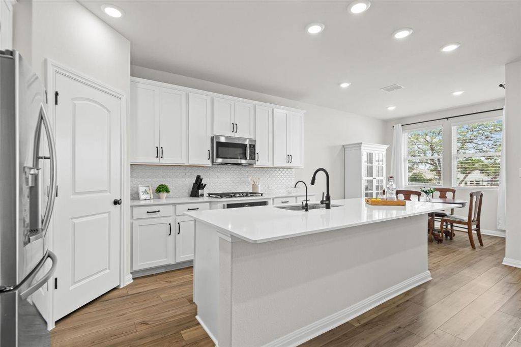 153 Wrangell WAY, Dripping Springs, TX 78620