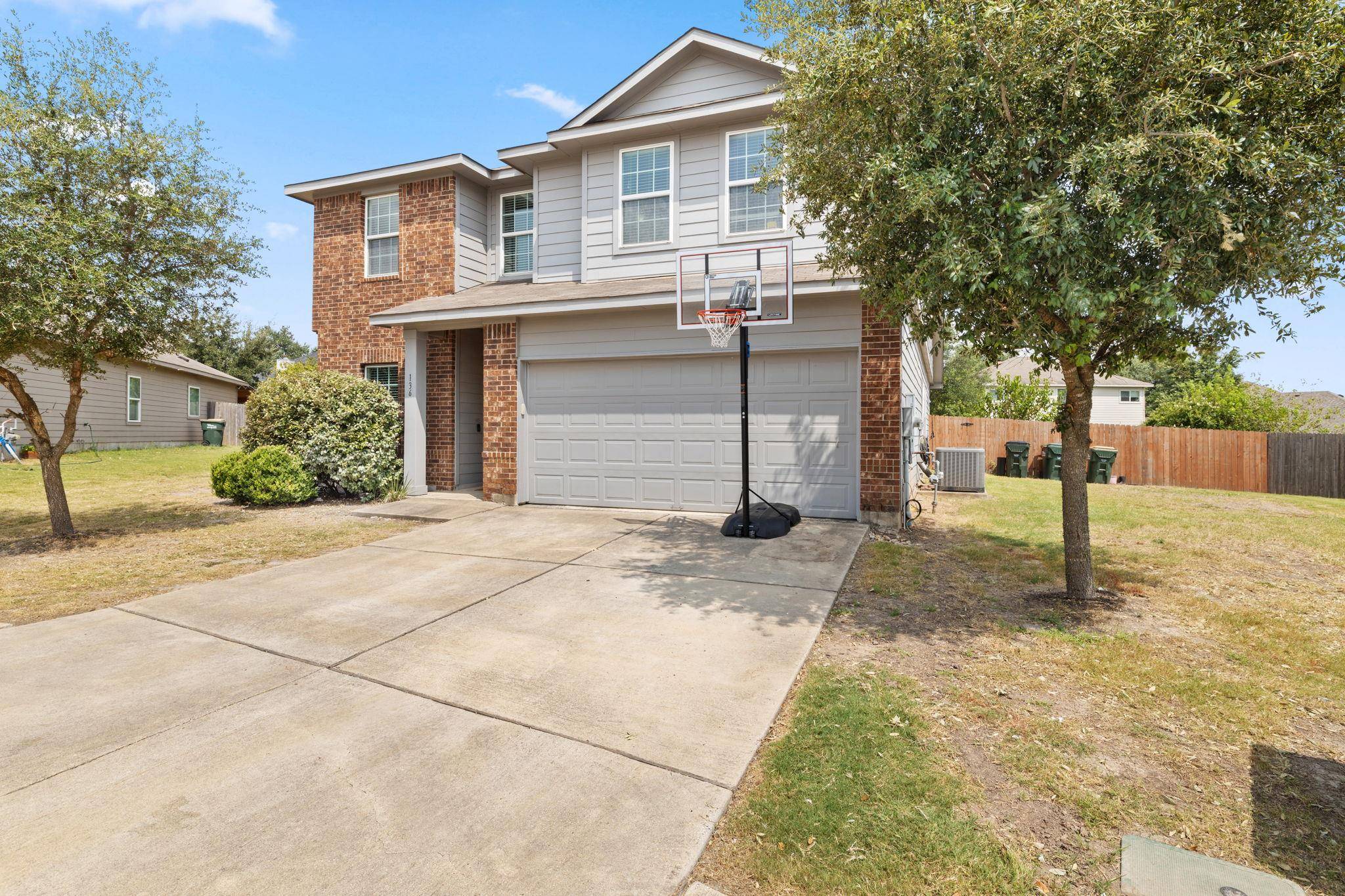 136 Charing CV, Kyle, TX 78640