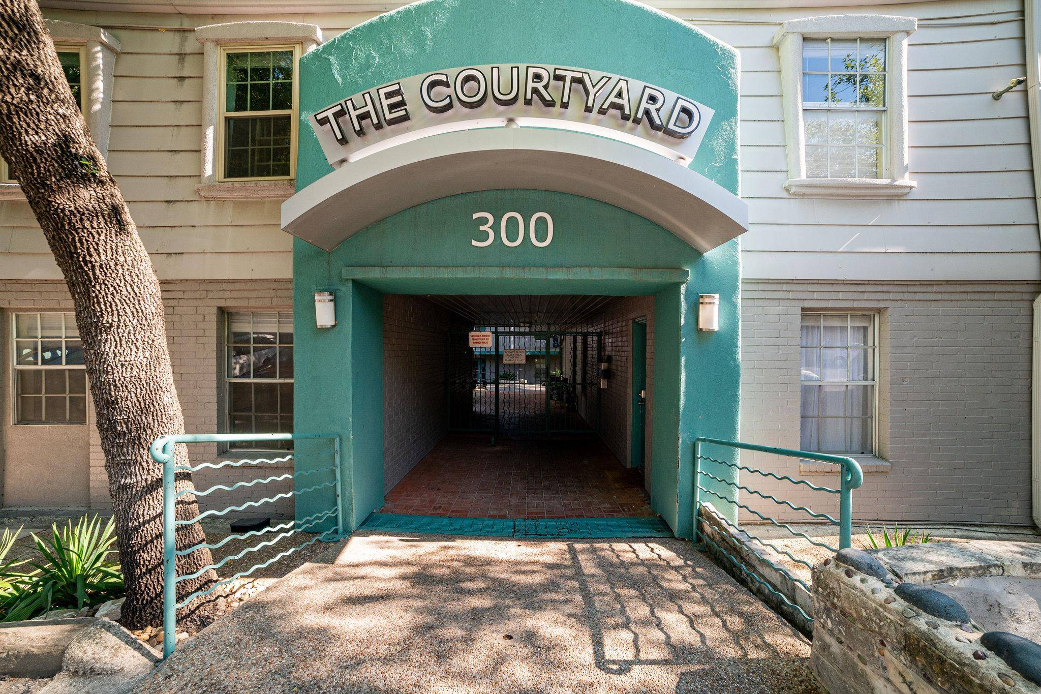 300 Crockett ST #111, Austin, TX 78704