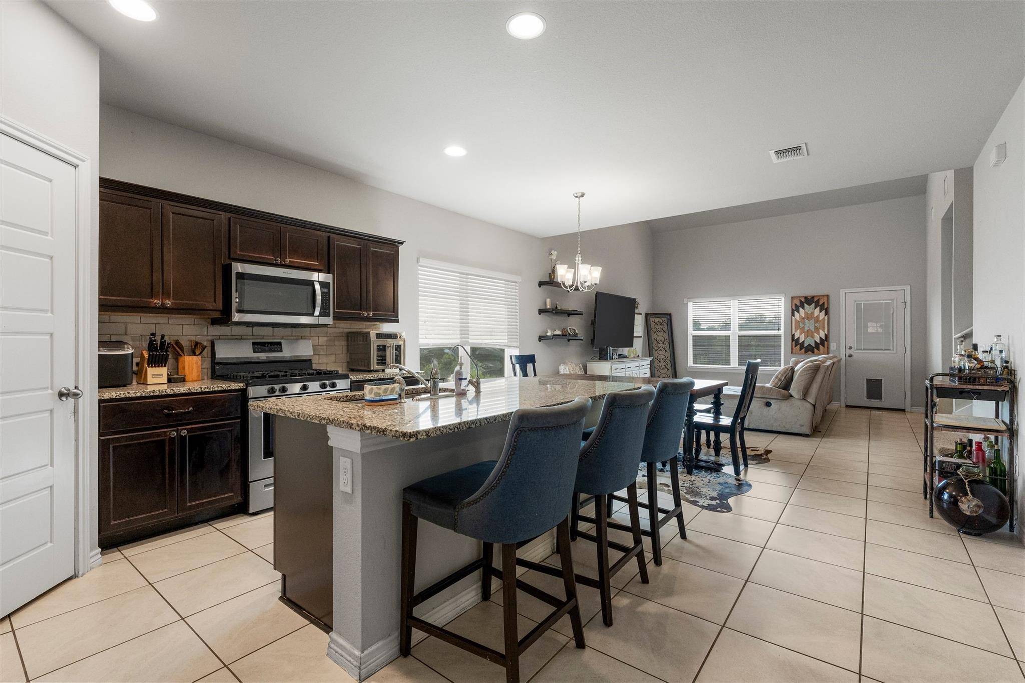 6612 Paseo San Lucas LN, Austin, TX 78744