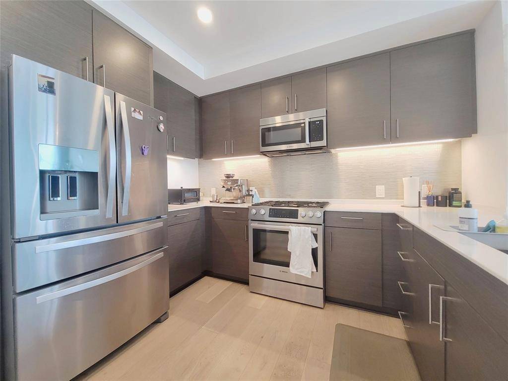 301 West Ave #1203, Austin, TX 78701