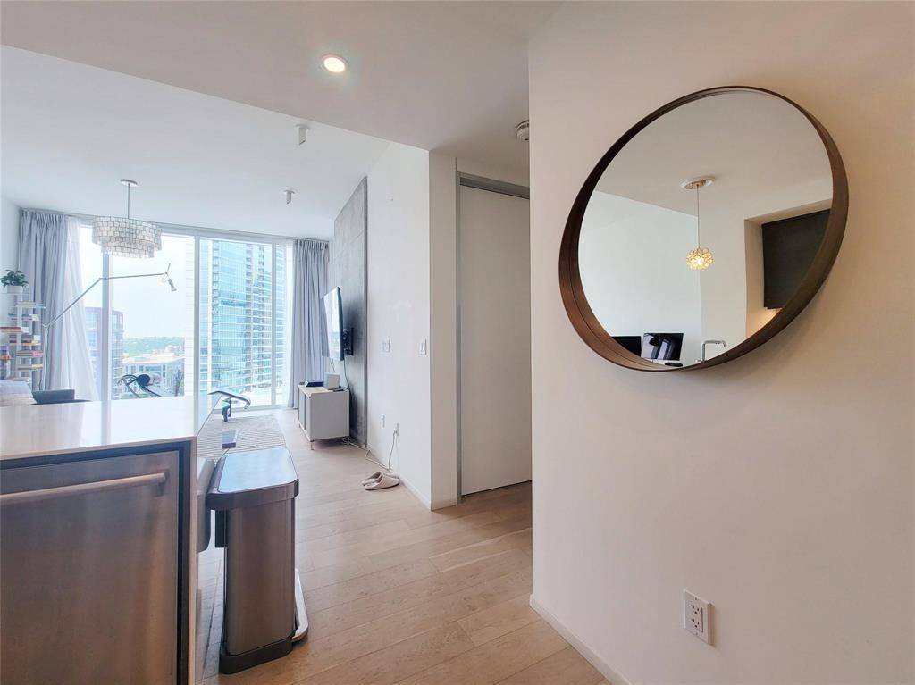 301 West Ave #1203, Austin, TX 78701
