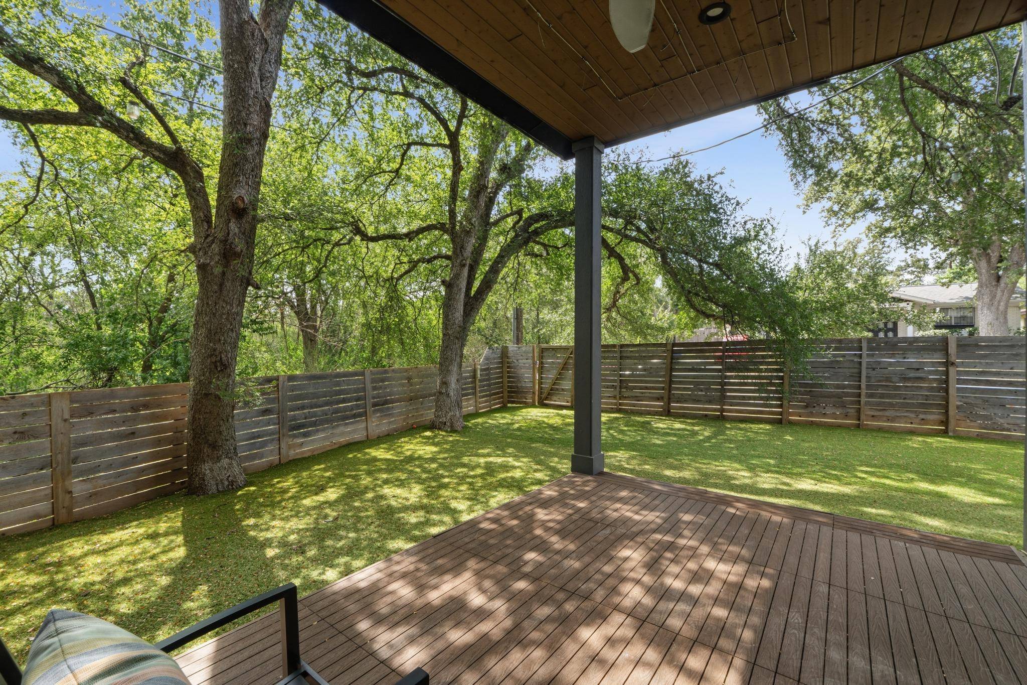 3304 E 17th ST #B, Austin, TX 78721