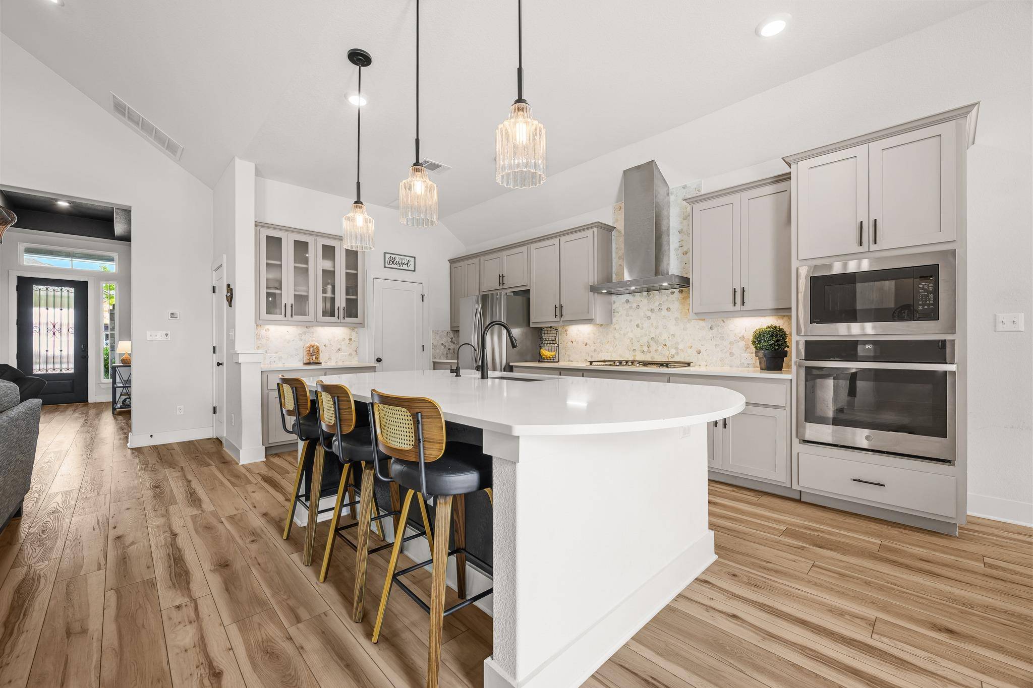 68 Rancho TRL, Georgetown, TX 78628